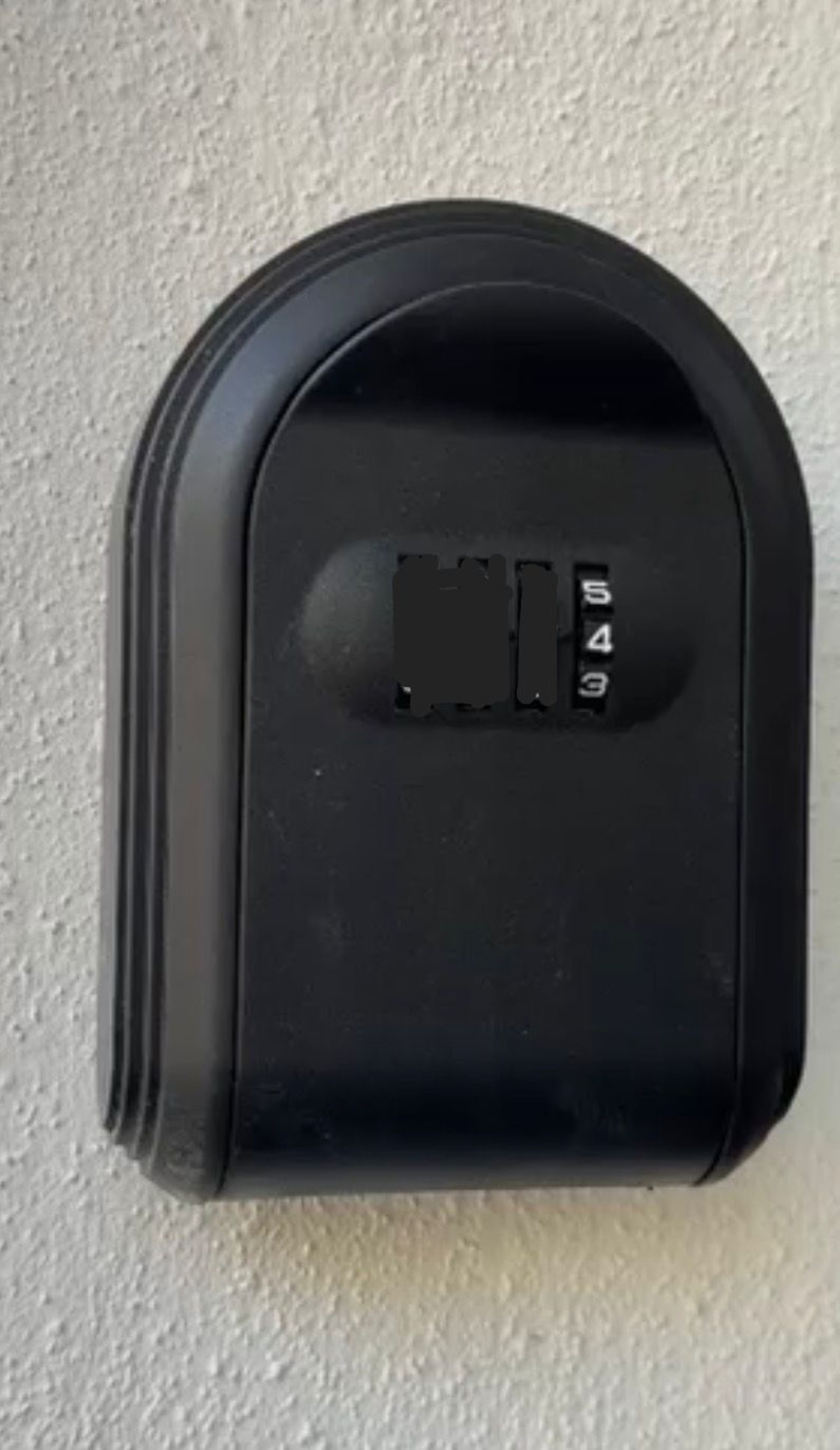 https://img.gathern.co/1024x0/1/MkhSaE4eurbKMi0ujL2q5eUEf4YRETyr.jpg
