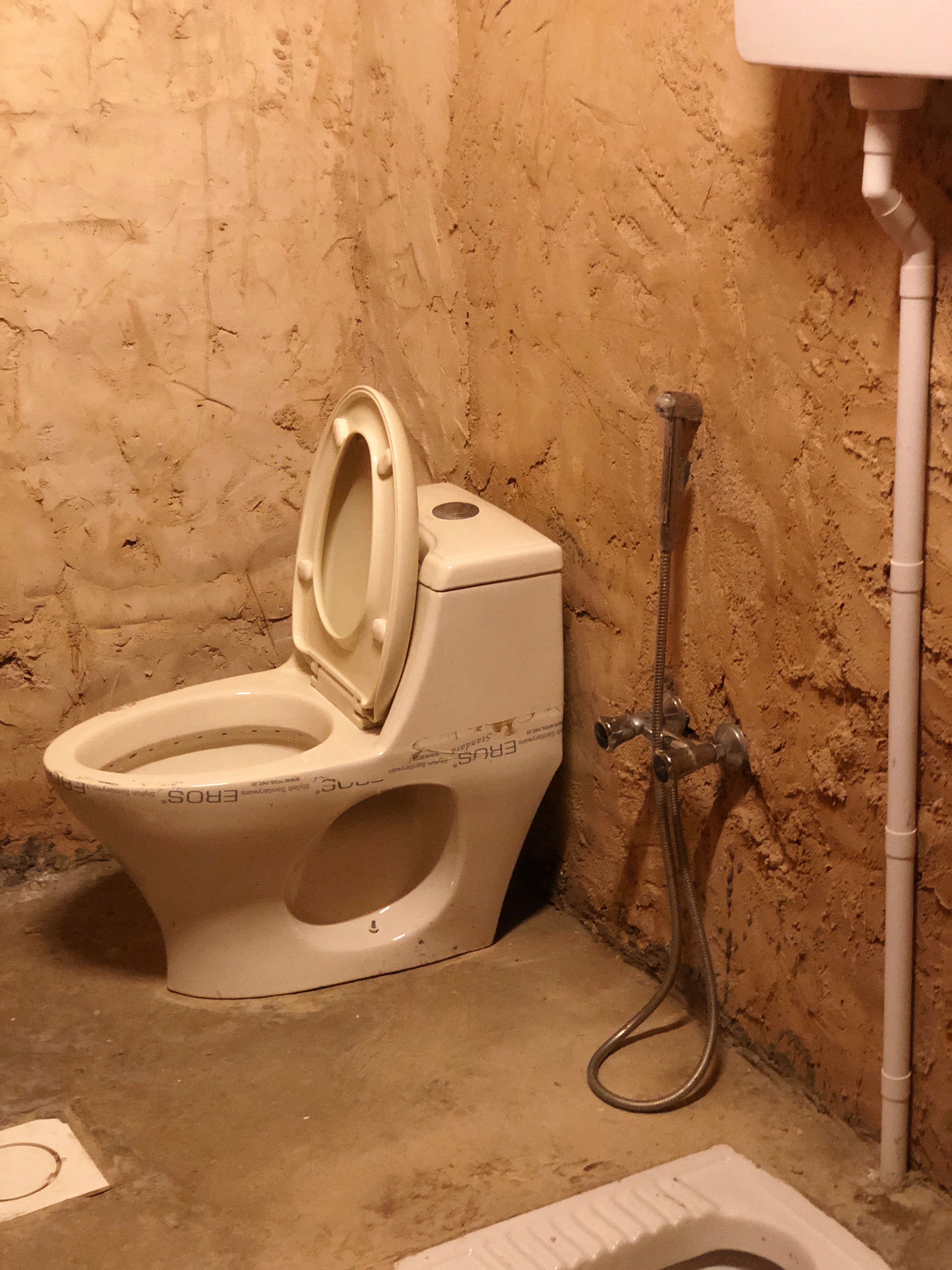 https://img.gathern.co/1400x0/1/MxAqUDQAWnE8DSBPSa3RKqQO7emz7-2-.jpg