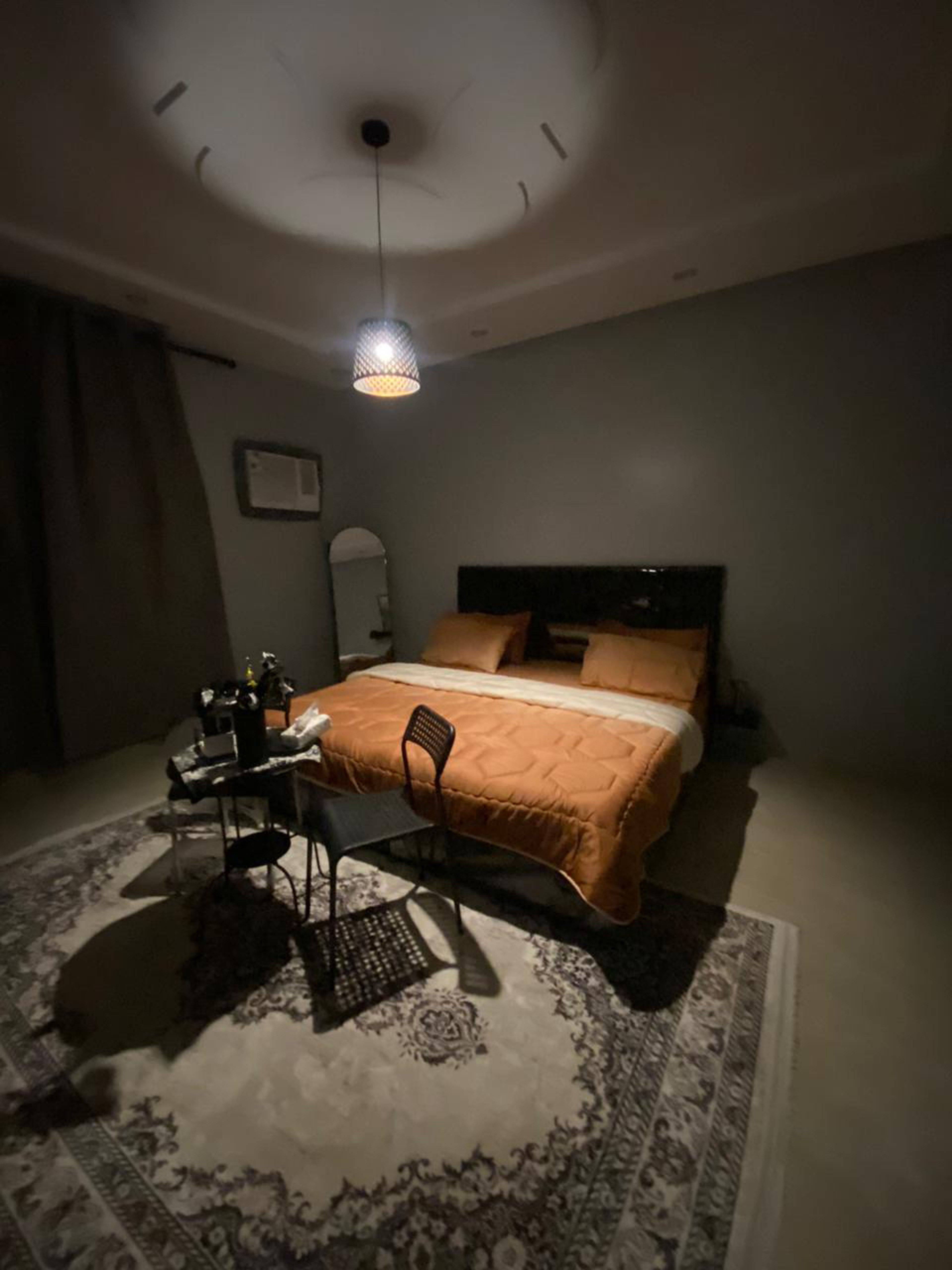 https://img.gathern.co/1400x0/1/N8BoOflqW-YI2a_ki3vakB_MbfO_gKR5.jpg