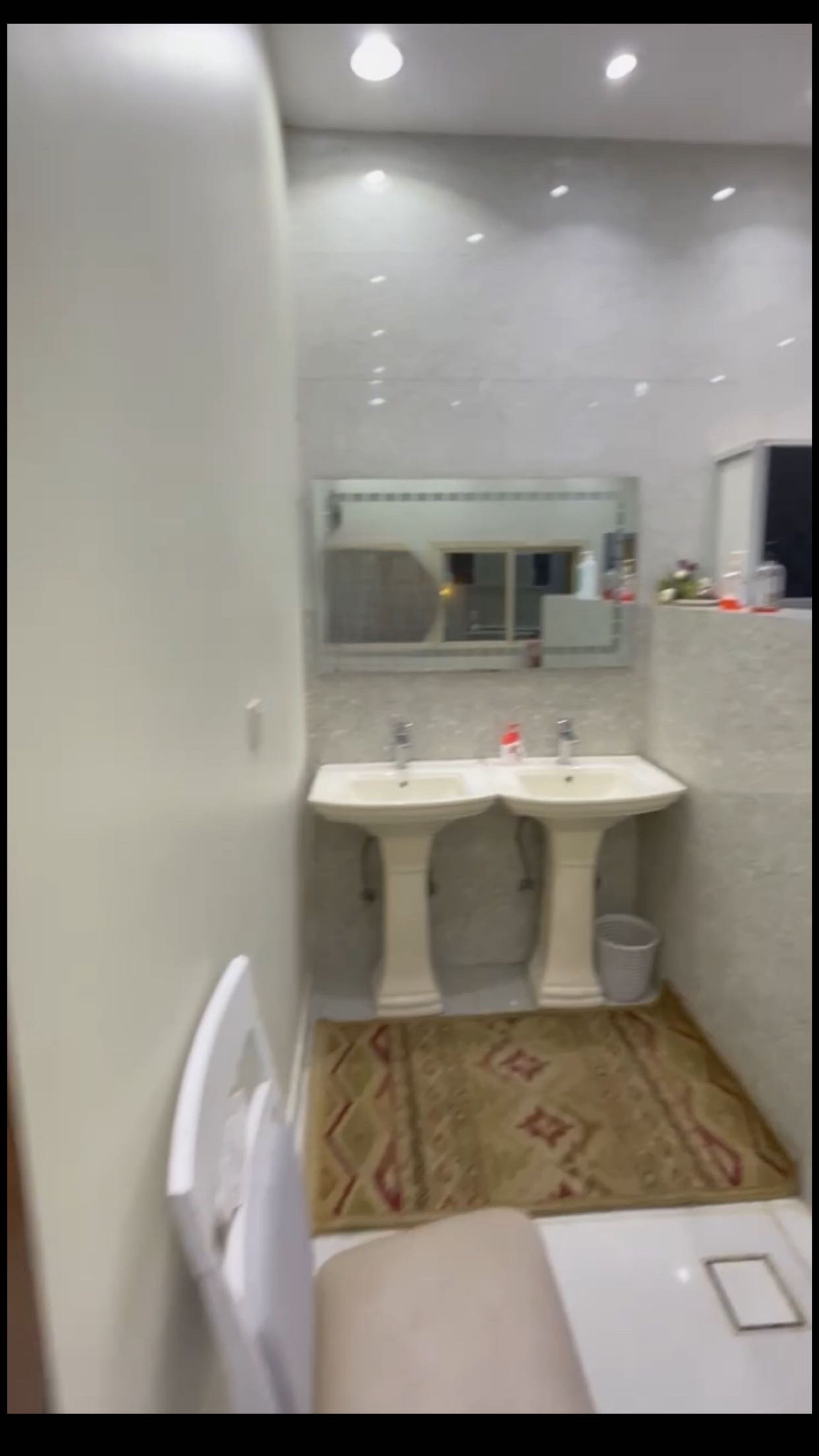 https://img.gathern.co/1400x0/1/NYUWCJpHNkI1xfkg__KUVF9ujD5AVWwg.jpg