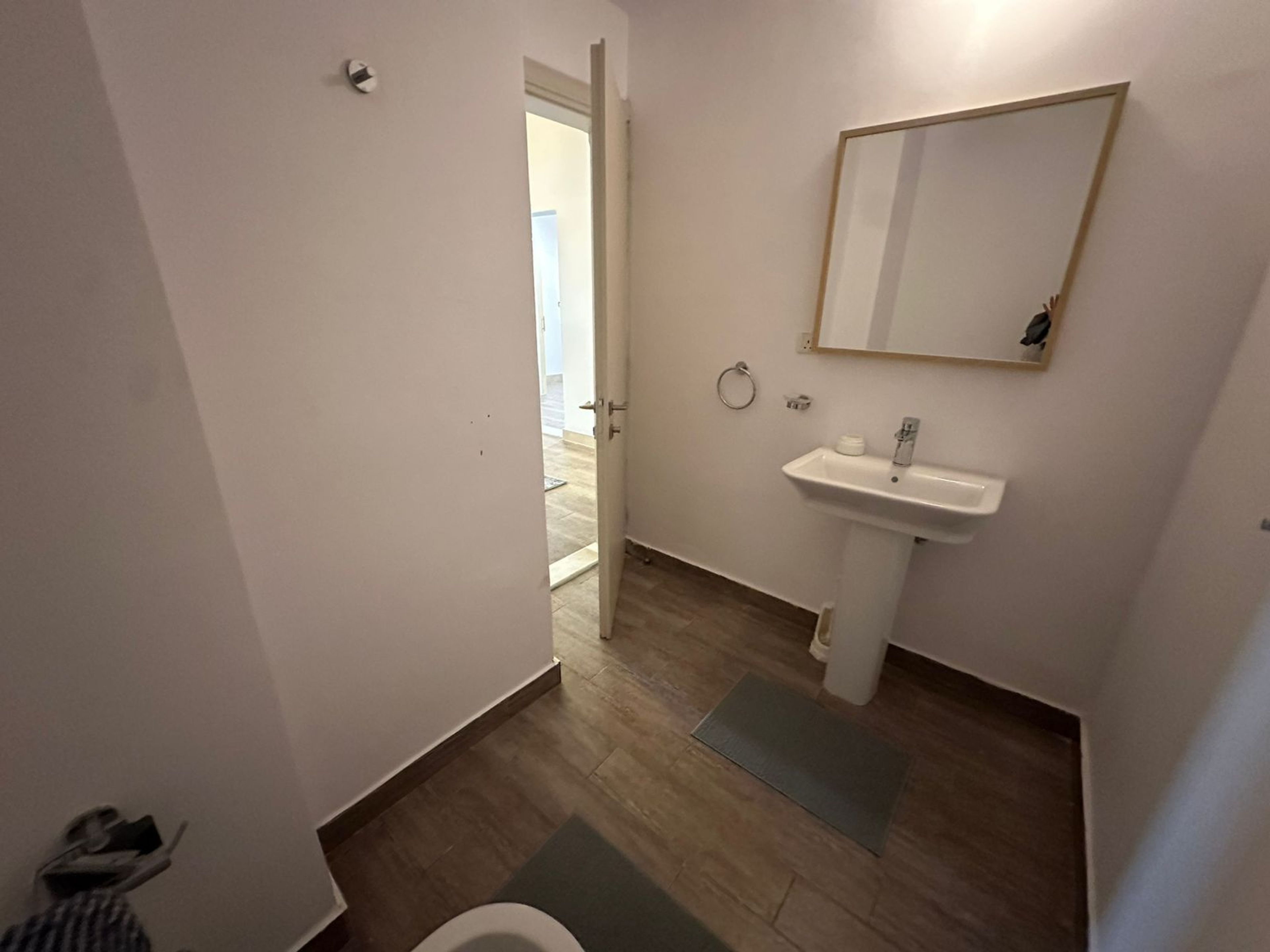 https://img.gathern.co/1400x0/1/O2A4hVkUSjeUF8PjIt0MWwC69S0MnyIR.jpeg