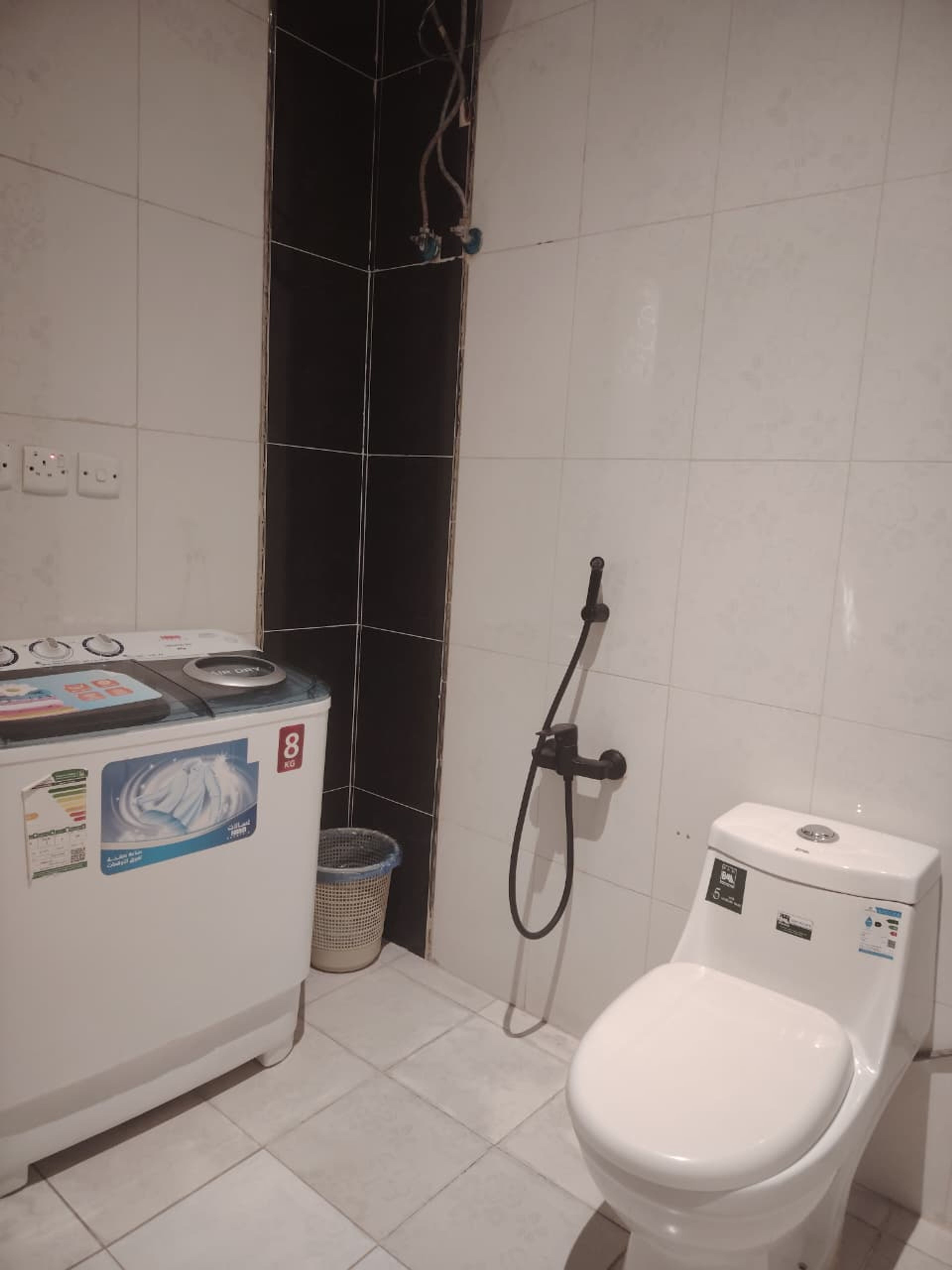 https://img.gathern.co/1024x0/1/OEOjiLqzXNqoe9cL_mMZL0Ro77r9ULYZ.jpeg