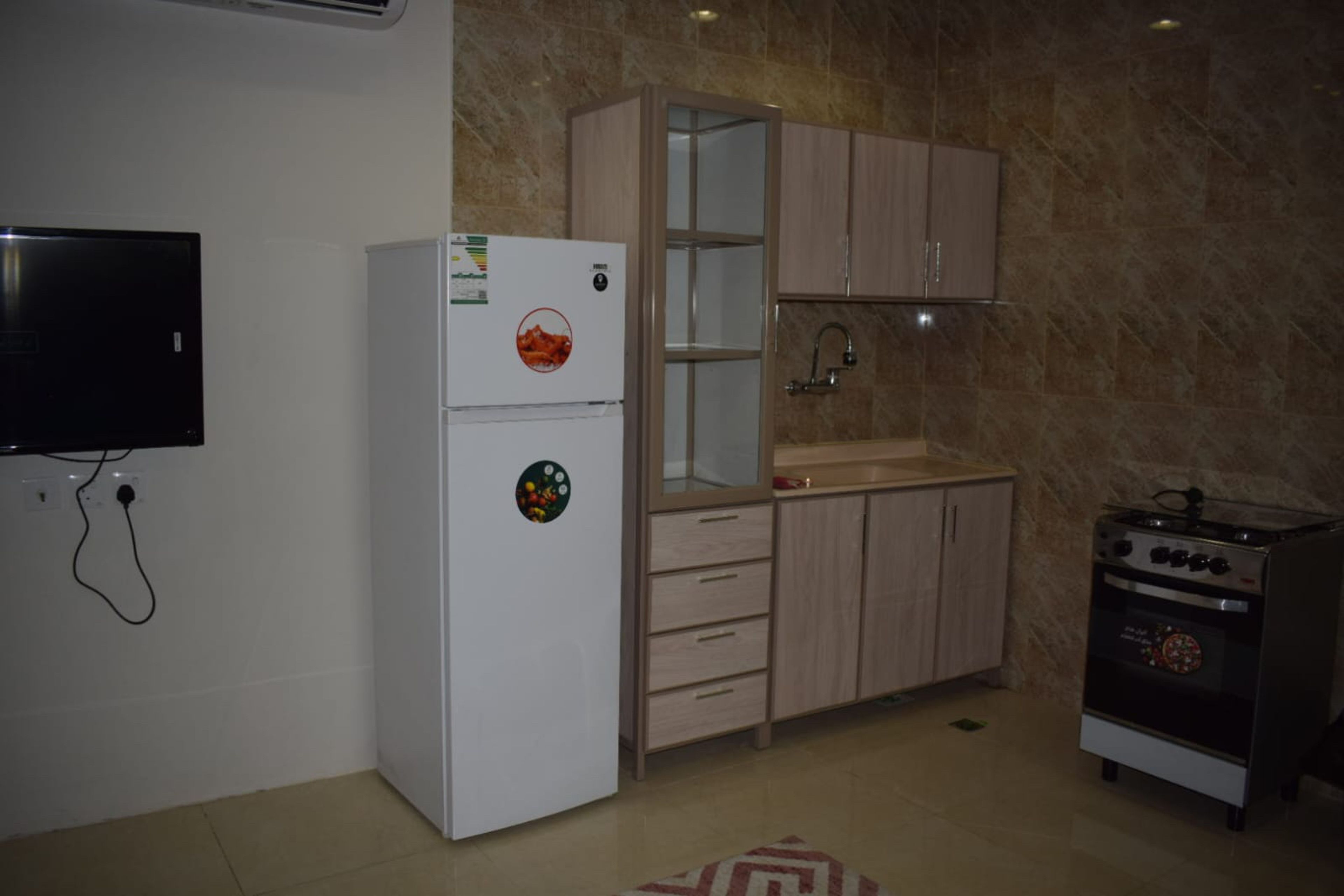 https://img.gathern.co/1400x0/1/OHJ94_HSrOocrg-abaYj2RfjyflTOHA4.jpg