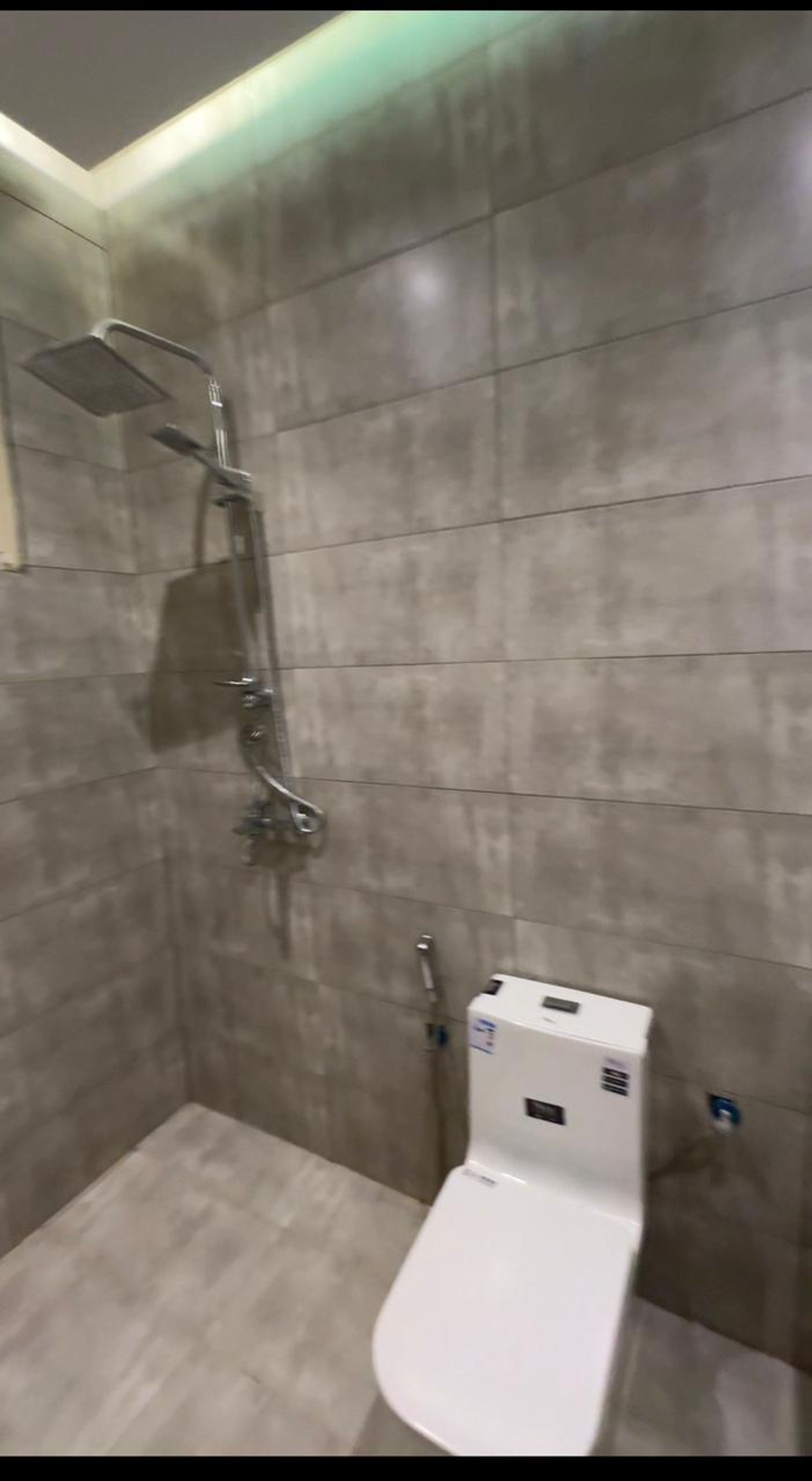 https://img.gathern.co/1400x0/1/OpBCtgy91phzstEicruJpdsMNsIbJukP.jpeg