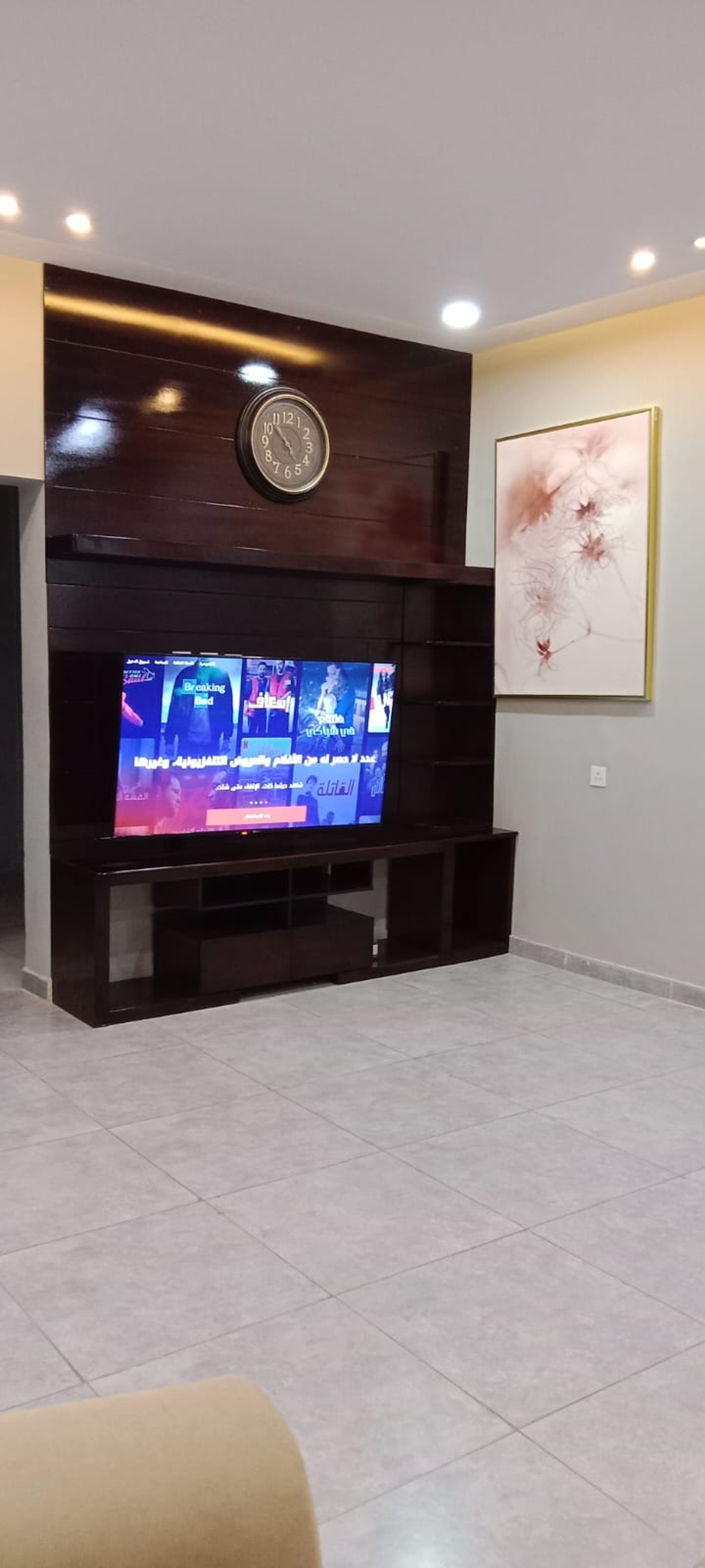 https://img.gathern.co/1400x0/1/P3Ubc-0paOTRhSHvbJ4e_O8xudKYgyGu.jpg