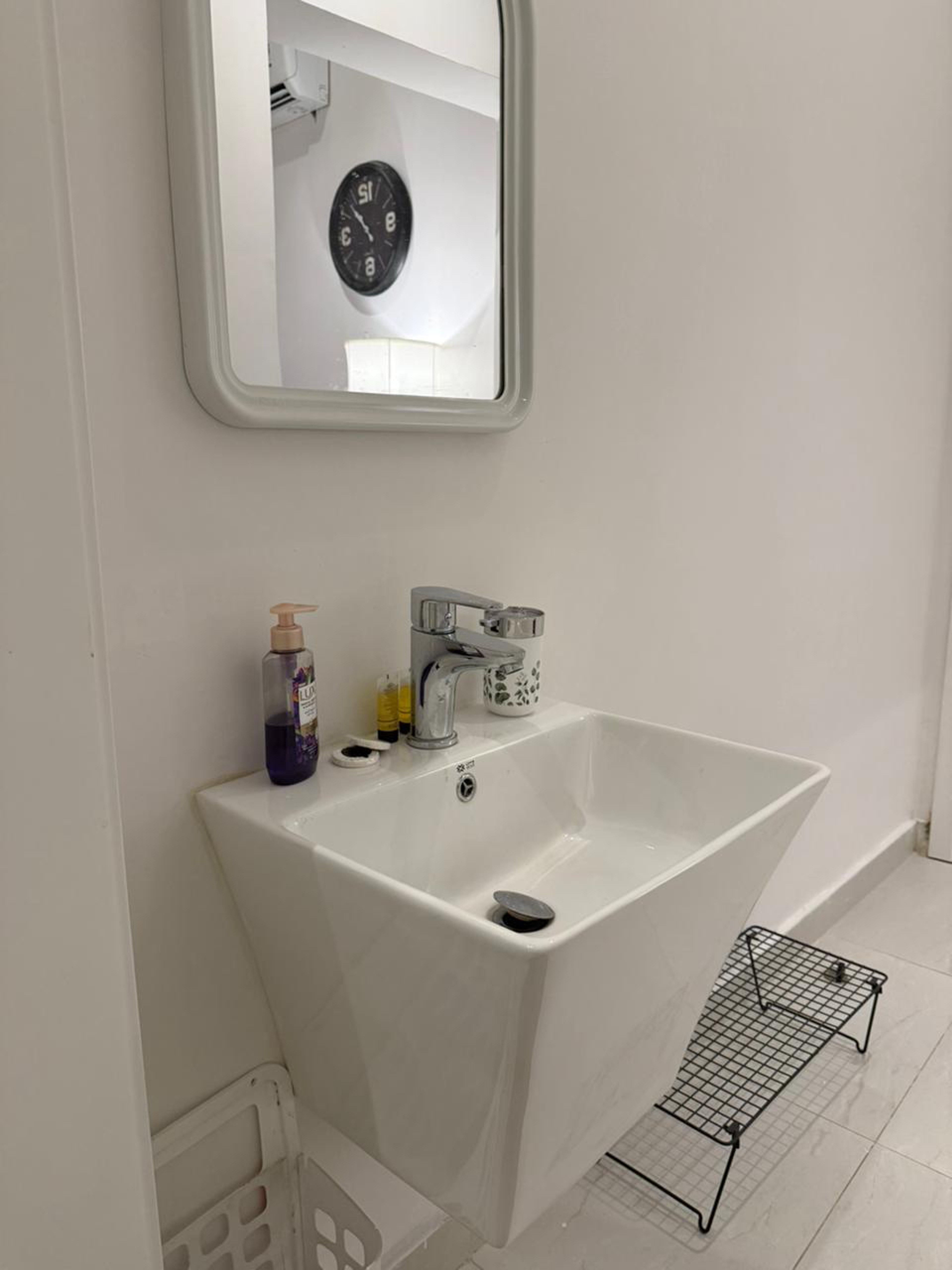 https://img.gathern.co/1024x0/1/PHPrlOoHN7wwQ1IIvIkp2qlAuHgeEUjZ.jpg