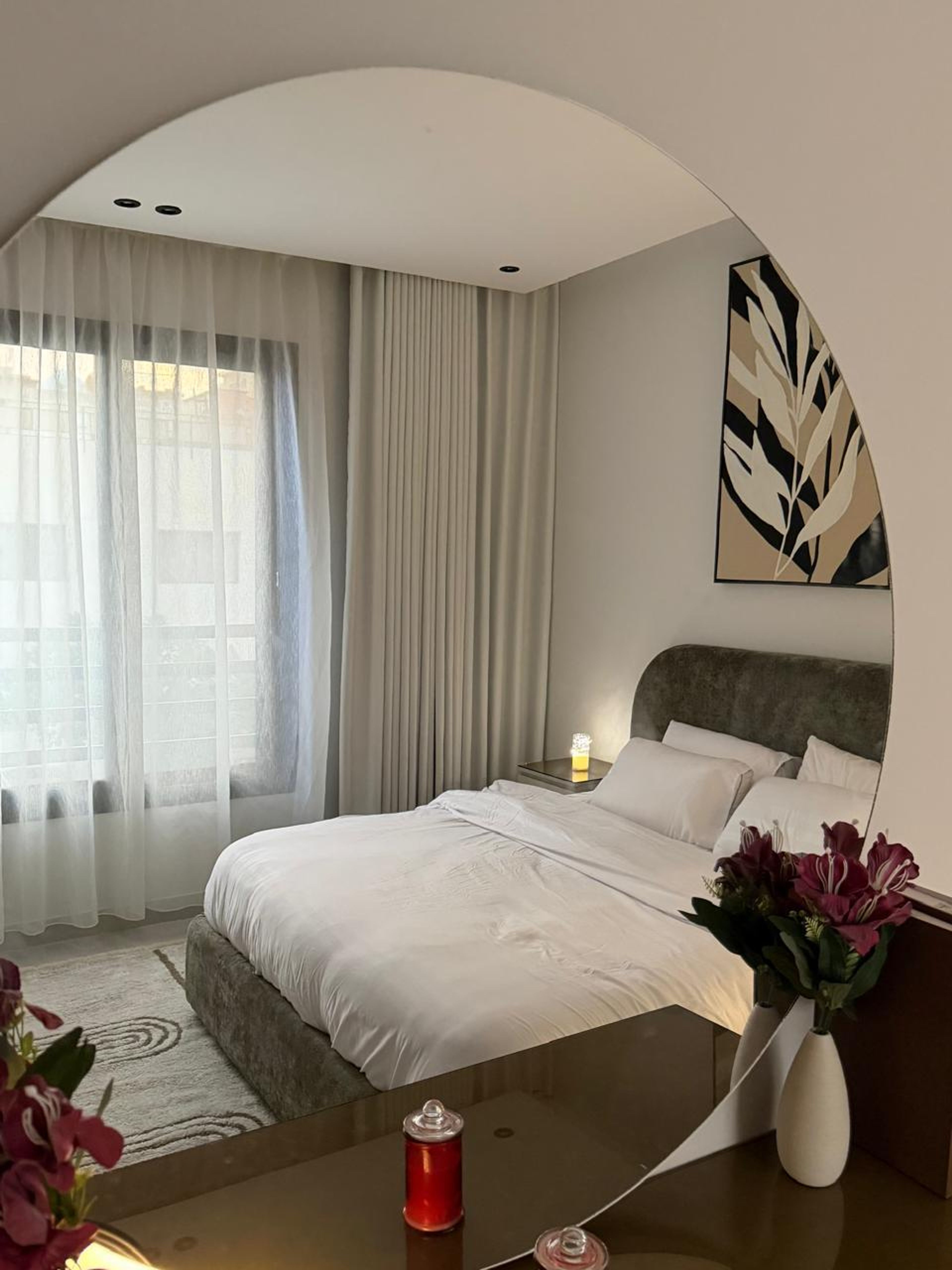 https://img.gathern.co/1400x0/1/PKGCRbSqLLktH8sZ8QC7WlkuGbx8yaqu.jpeg