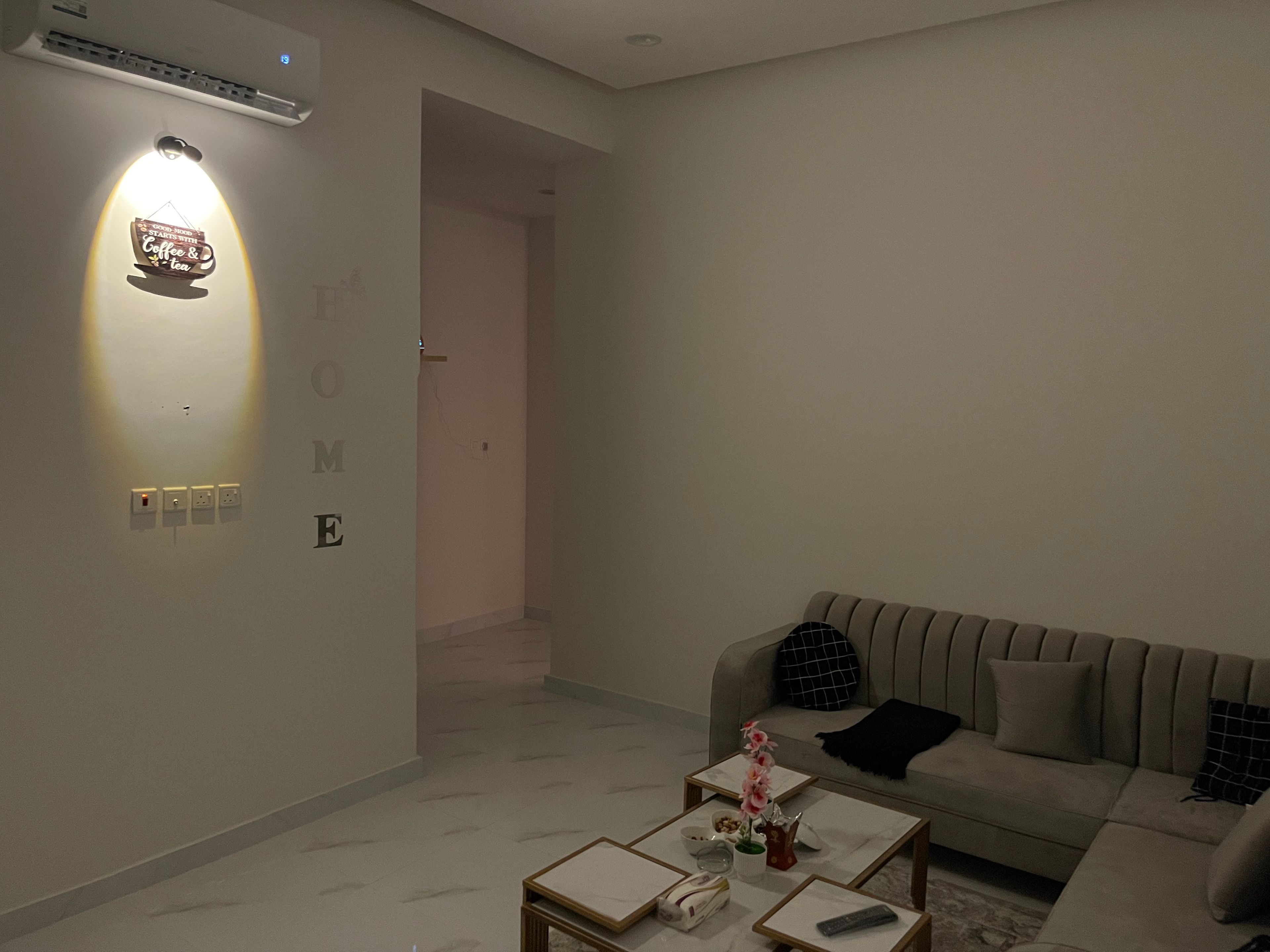 https://img.gathern.co/1400x0/1/PeDCvB0l1IO_yckzLCXtTFY2s1cu-FZj.jpg