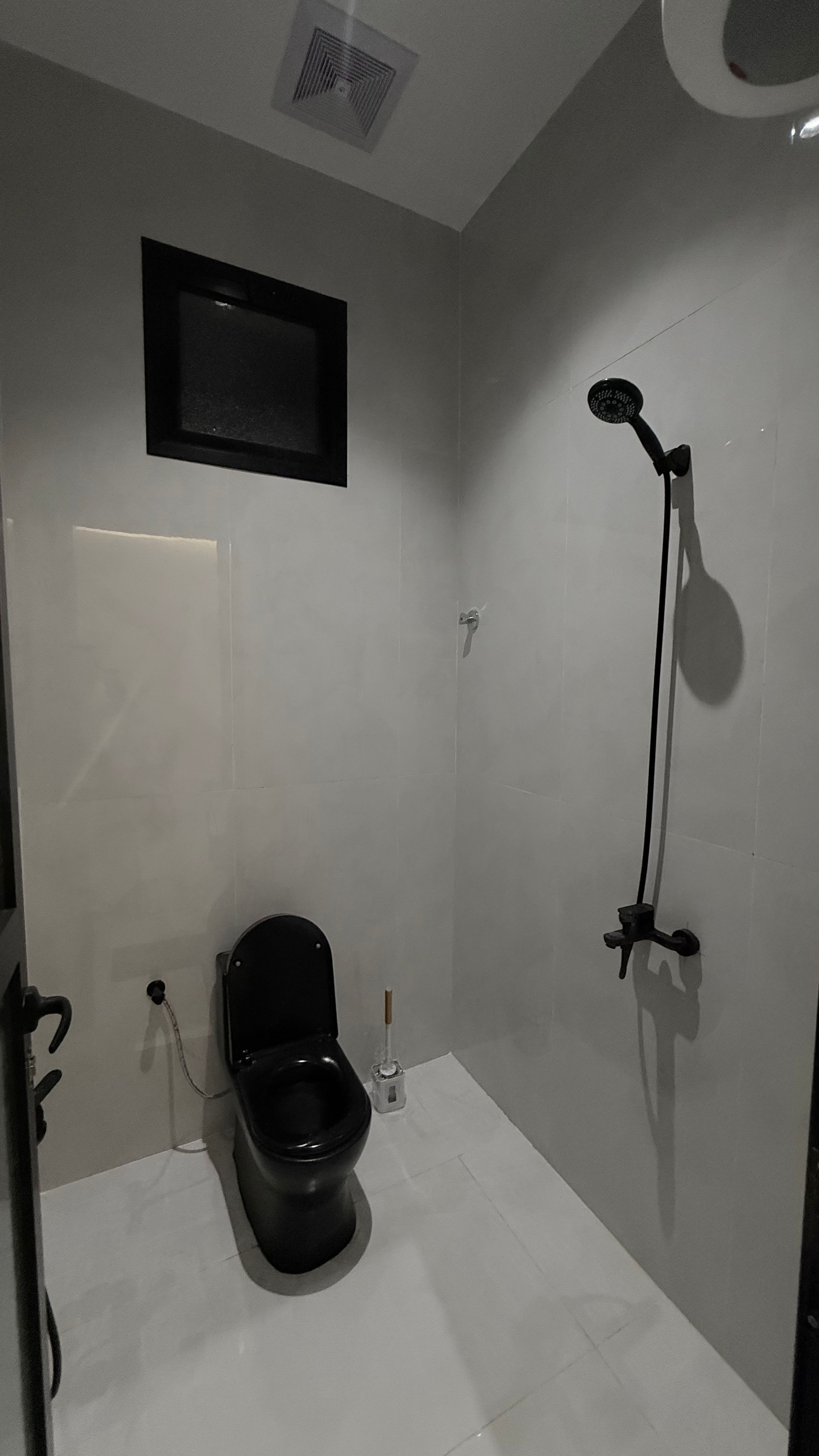 https://img.gathern.co/1400x0/1/PzojFL-dSI0vf9iL0O6UEcYUQ-Y5qo8y.jpg