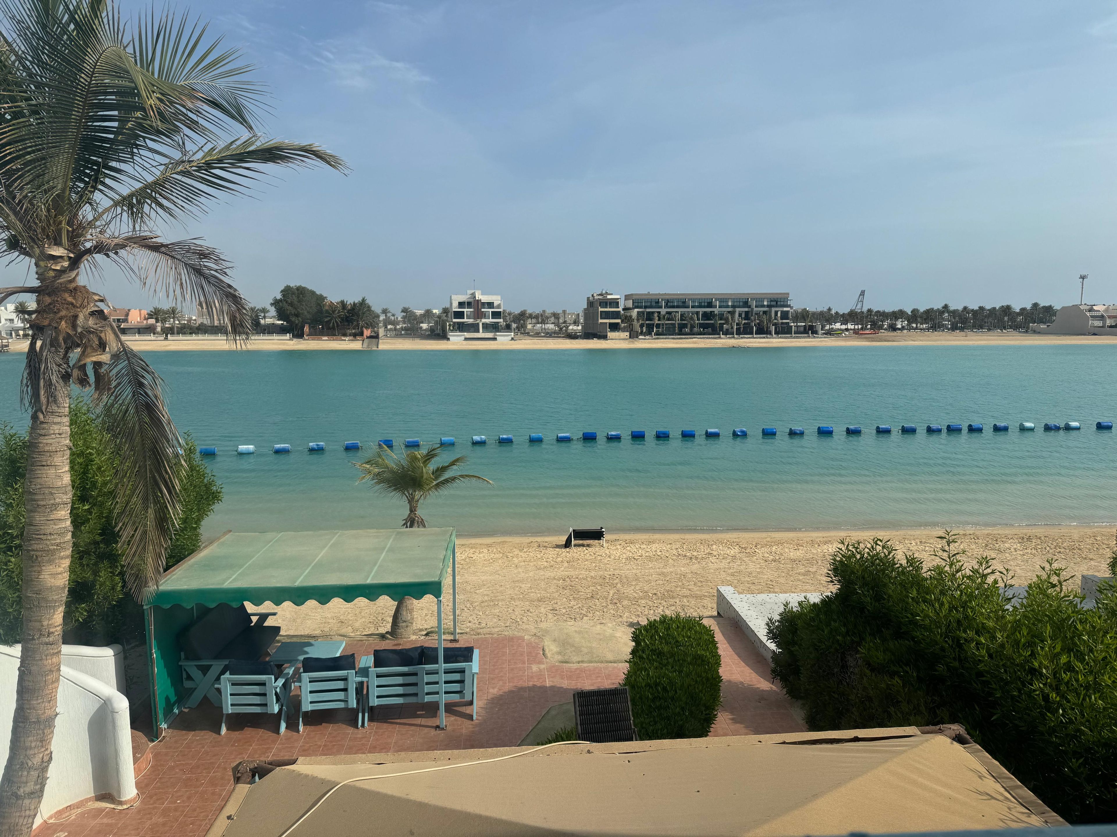 https://img.gathern.co/1400x0/1/QGuRVOBTuvasbUxk-2UaeT0B-f_5otnx.jpeg