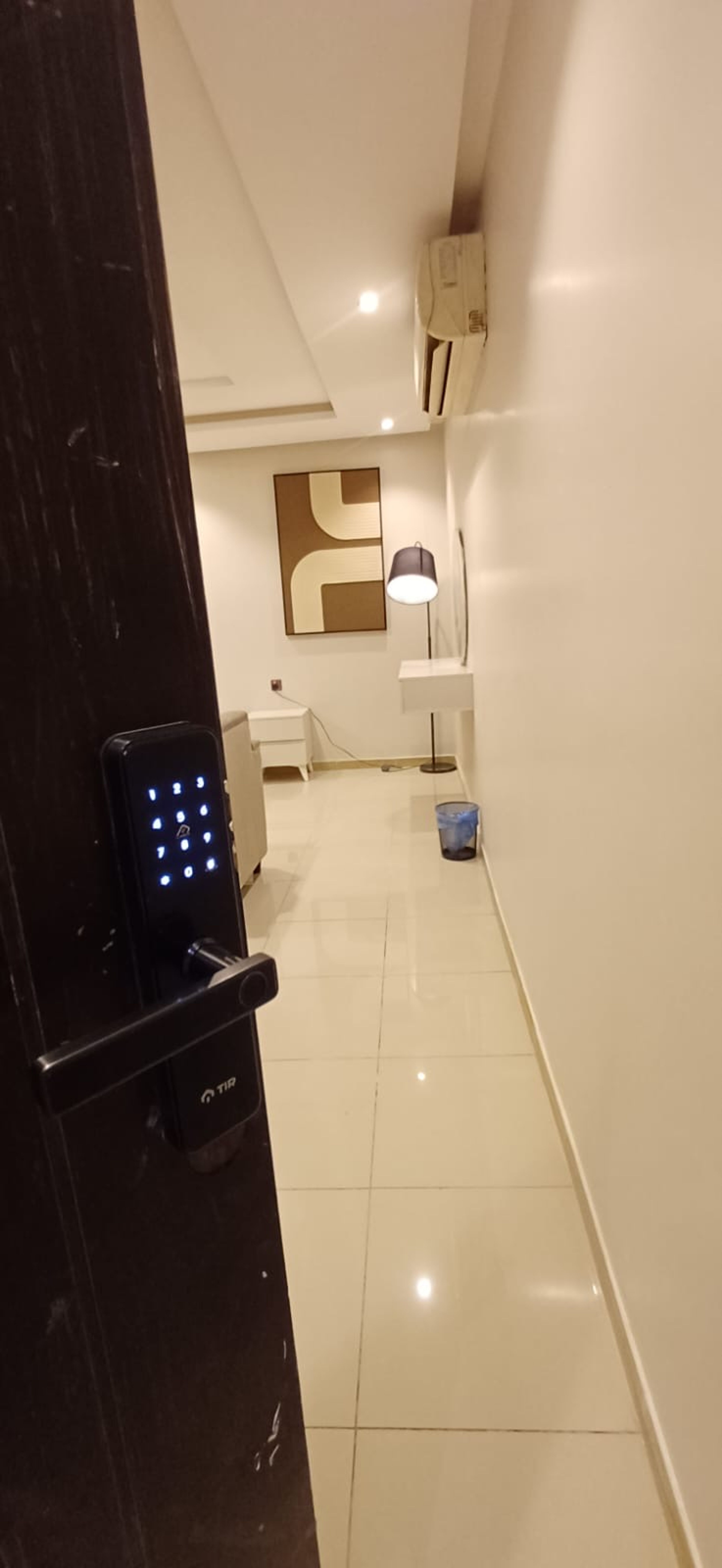 https://img.gathern.co/1400x0/1/QInlo-WIQ4Gy8Wo_p-A6cHHjgwcHs95x.jpeg