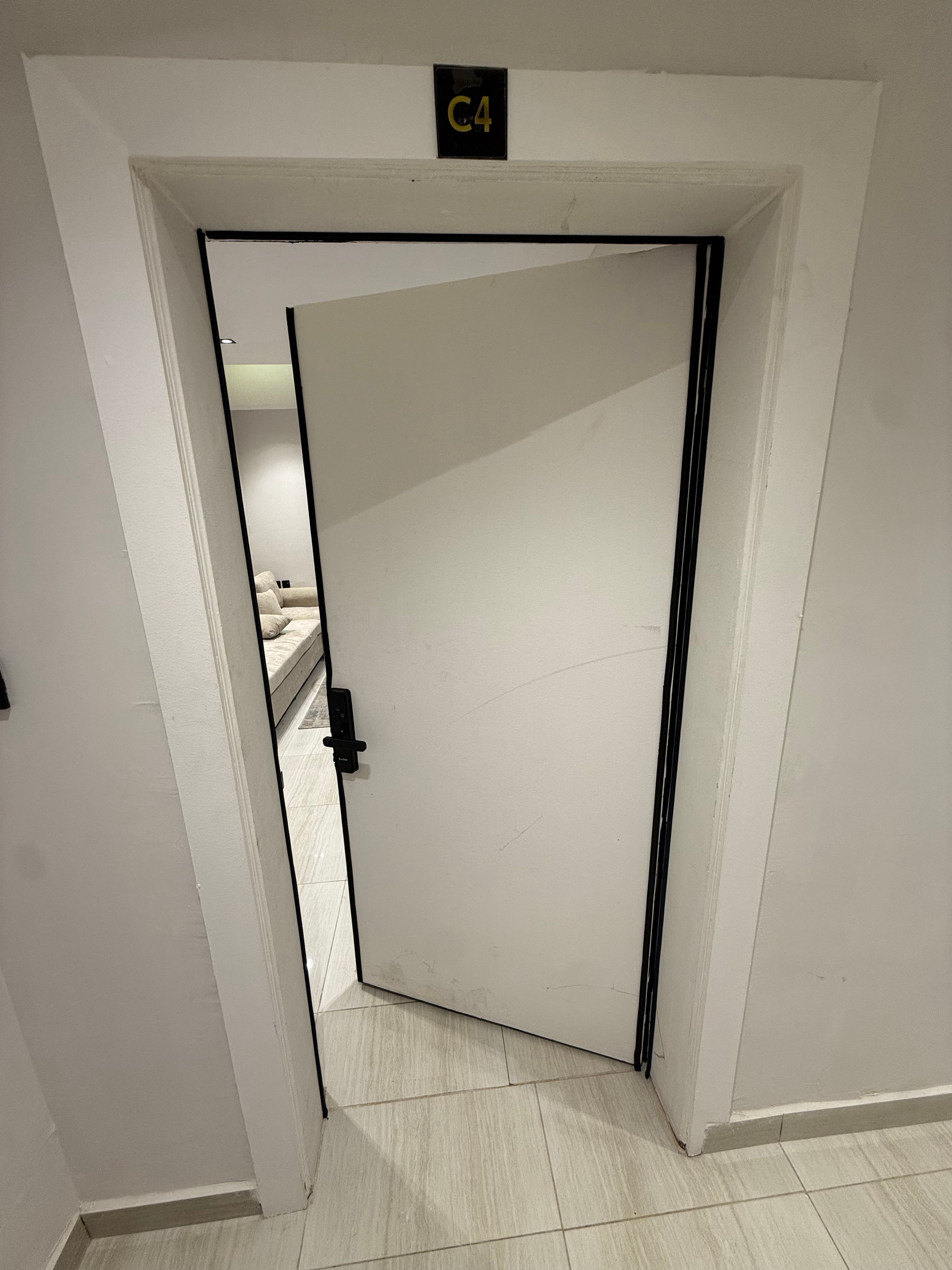 https://img.gathern.co/1400x0/1/QL5K1ap9jJZdGQj5PKWedB2CMFca00O3.jpg