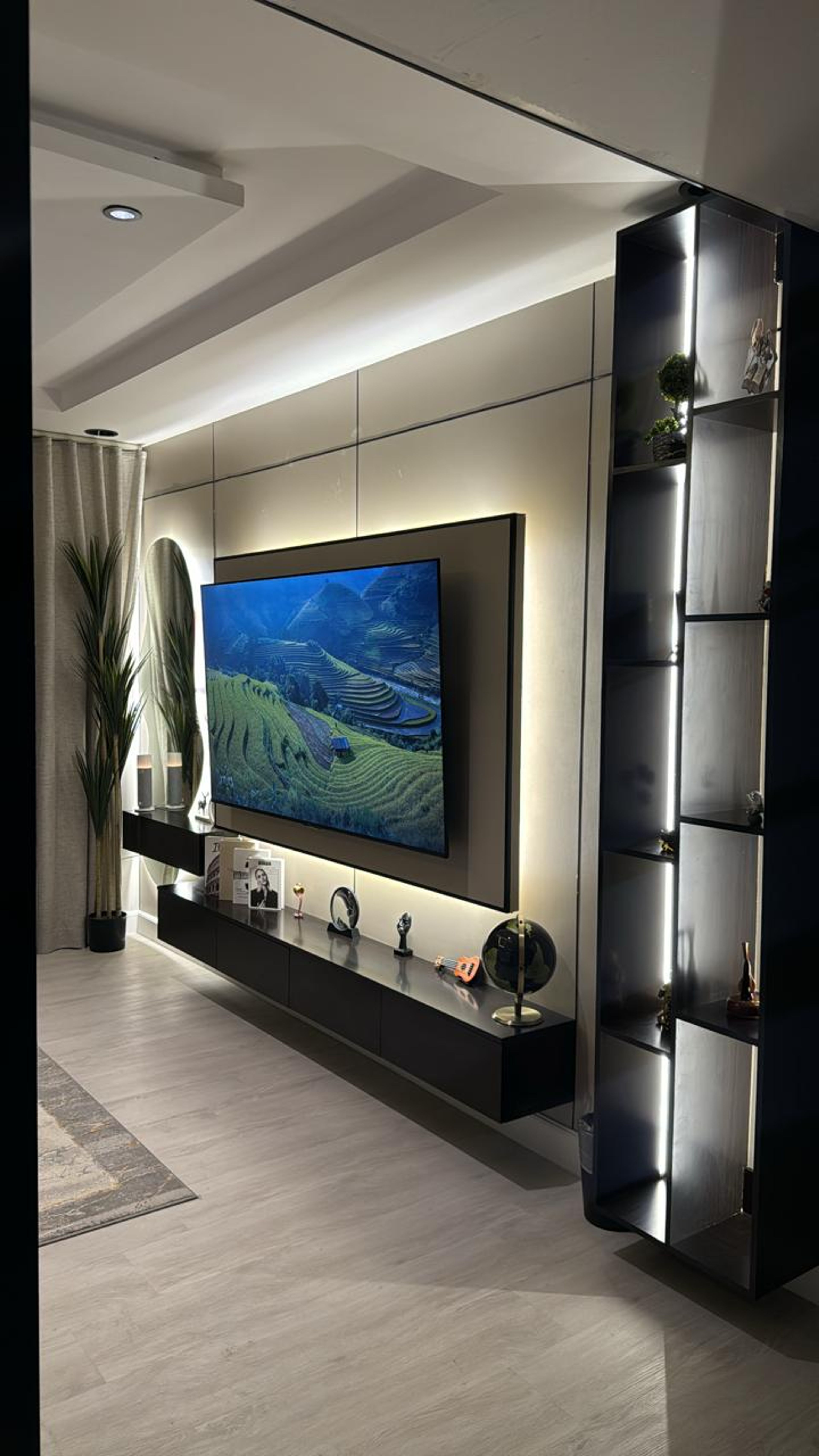 https://img.gathern.co/1400x0/1/QeQHZroRkZnNAGxxc81eH2ri-xSq7d_w.jpg