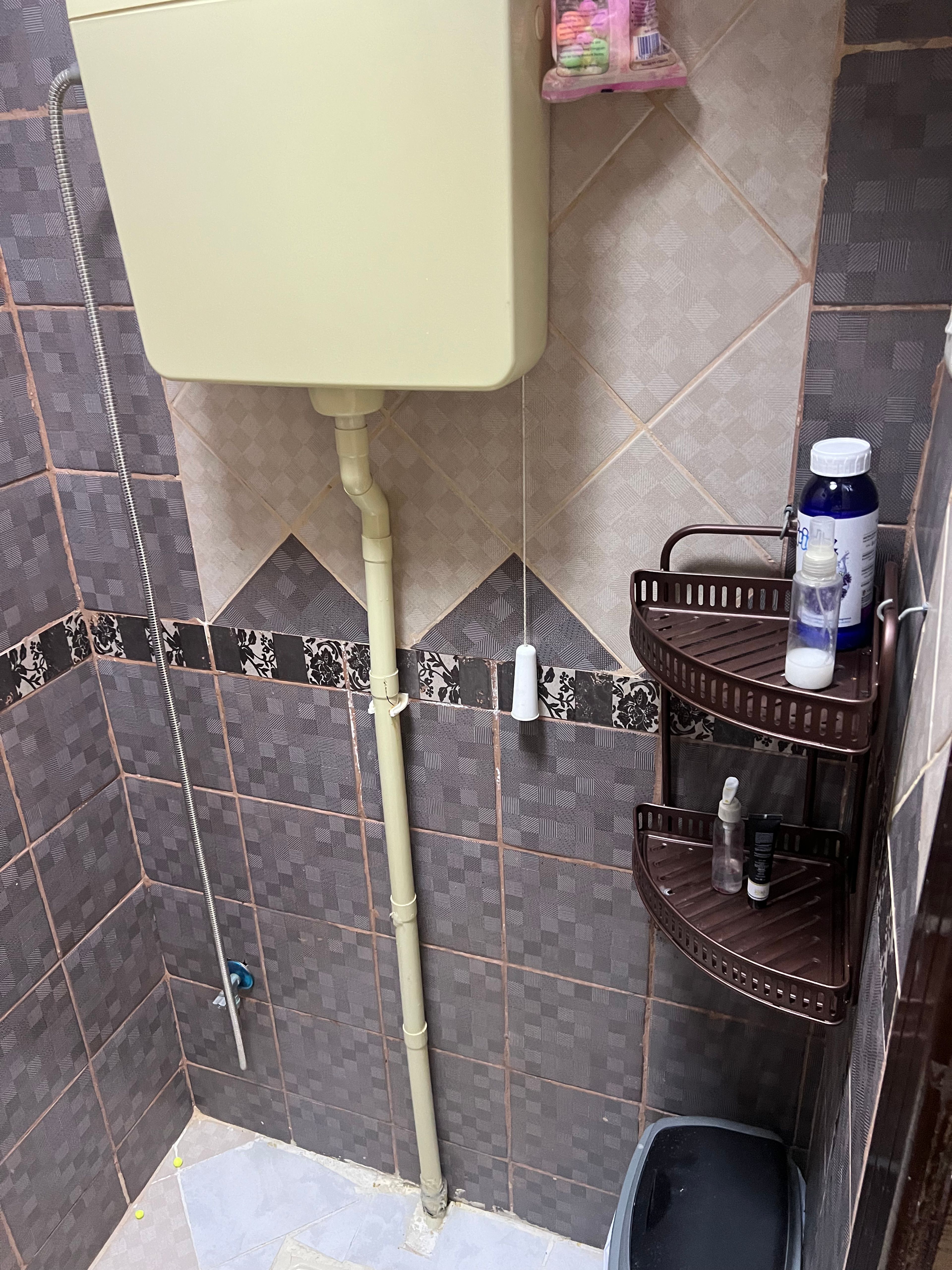 https://img.gathern.co/1024x0/1/RNDYnT1cGaElDjEcTtBrCwjaHB70wBlT.jpg