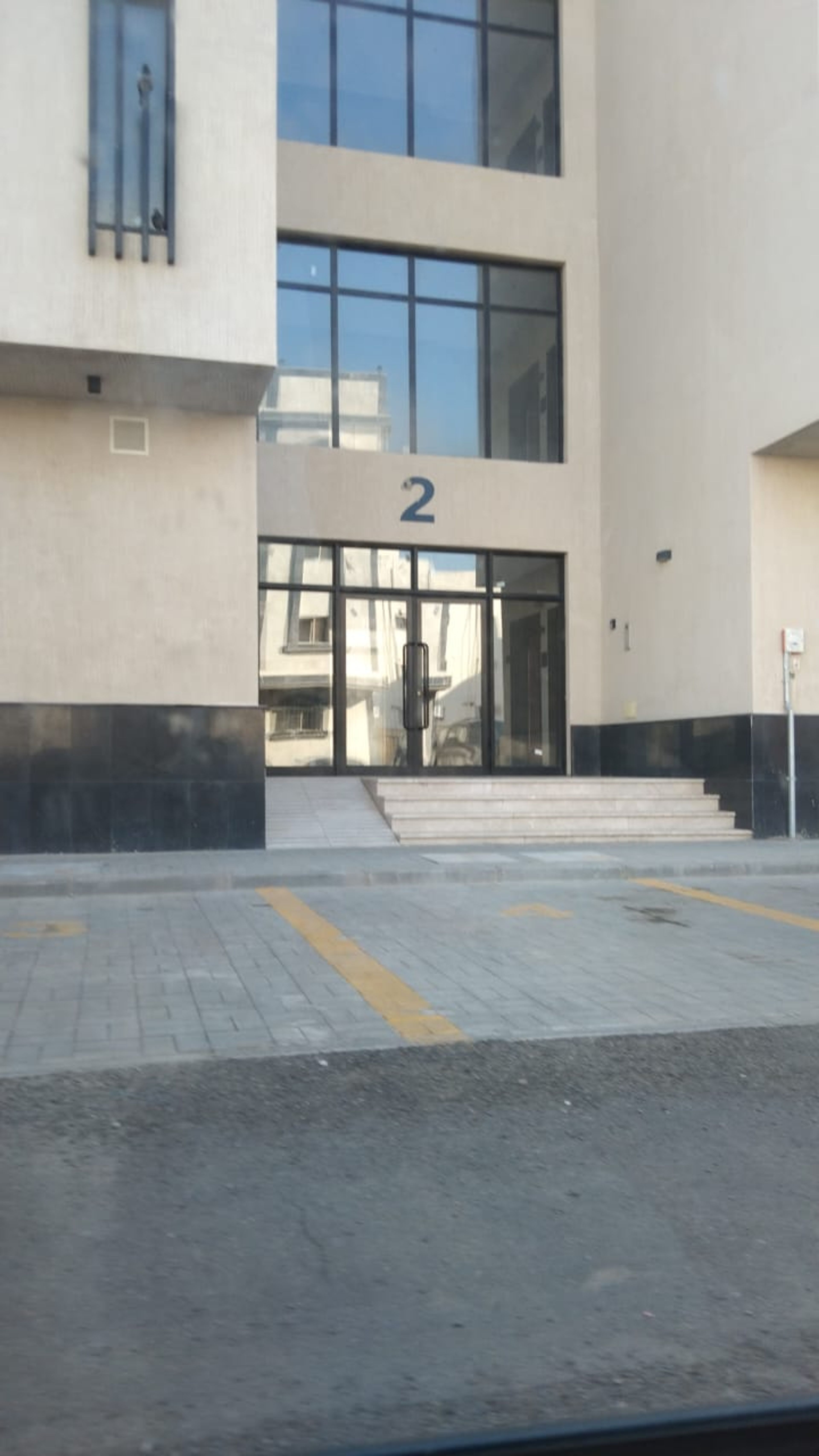 https://img.gathern.co/1024x0/1/Rpb8yV5x6q7SDRaOj2aspOsUnuJ7m6do.jpg