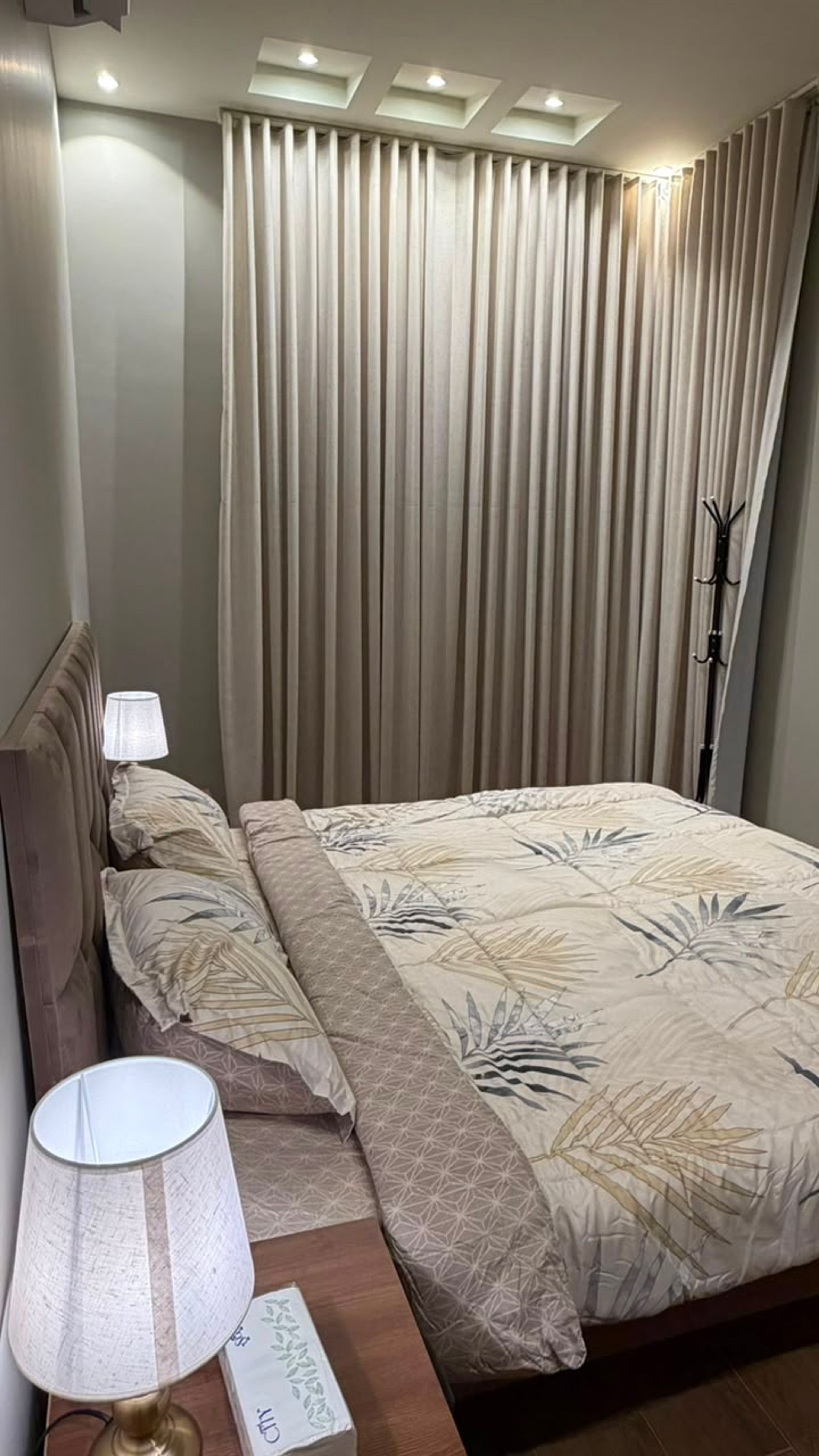 https://img.gathern.co/1024x0/1/RvvA-Fqeam1YkmOes35xwKeWhOBqZKss.jpg