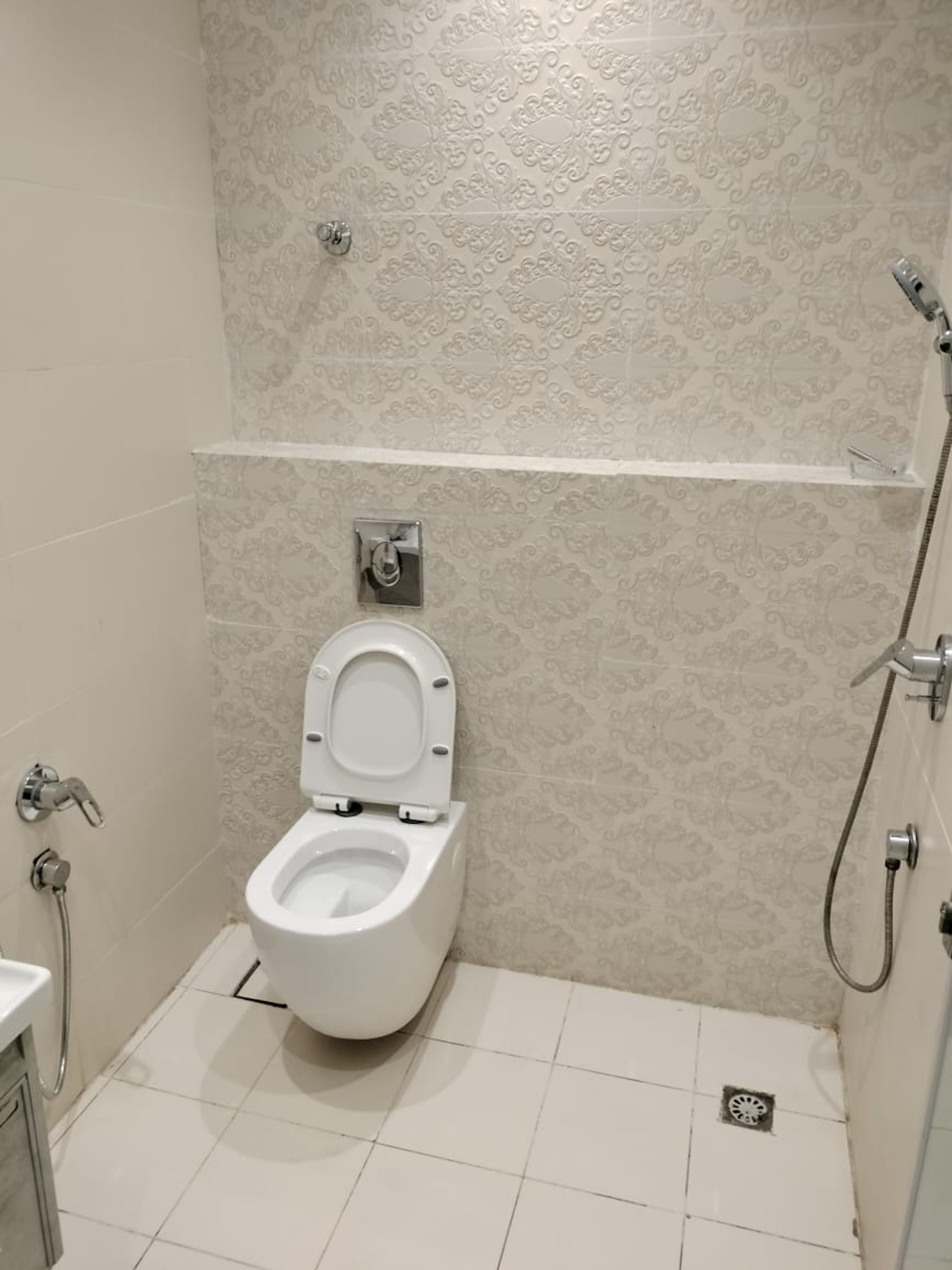 https://img.gathern.co/1400x0/1/SC5VBk3D-Lzijh8TXj72hYSs7o4y4KyK.jpg