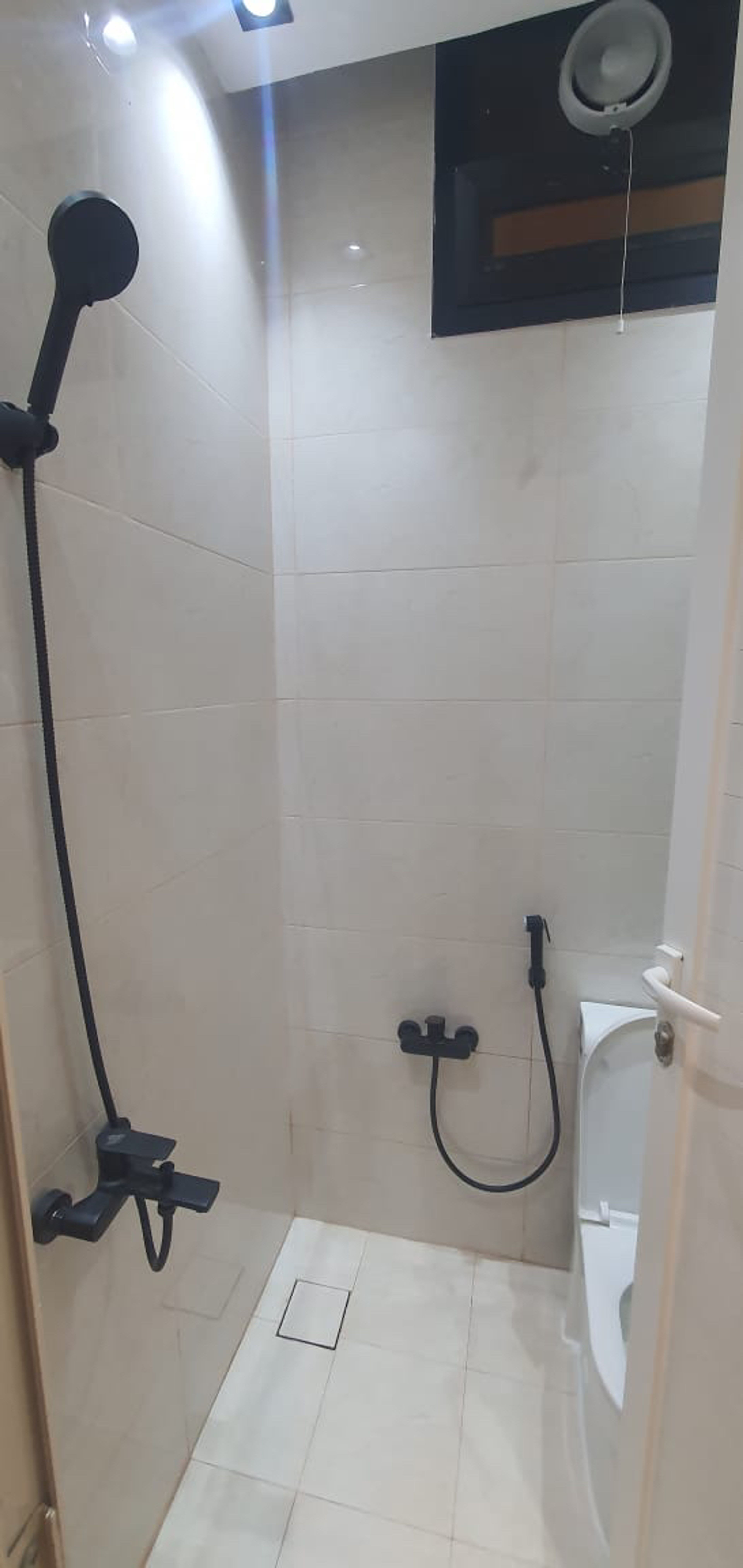 https://img.gathern.co/1400x0/1/ShYpiDu0w0hw5wk7aVdPwgp4_U8GrsDt.jpg