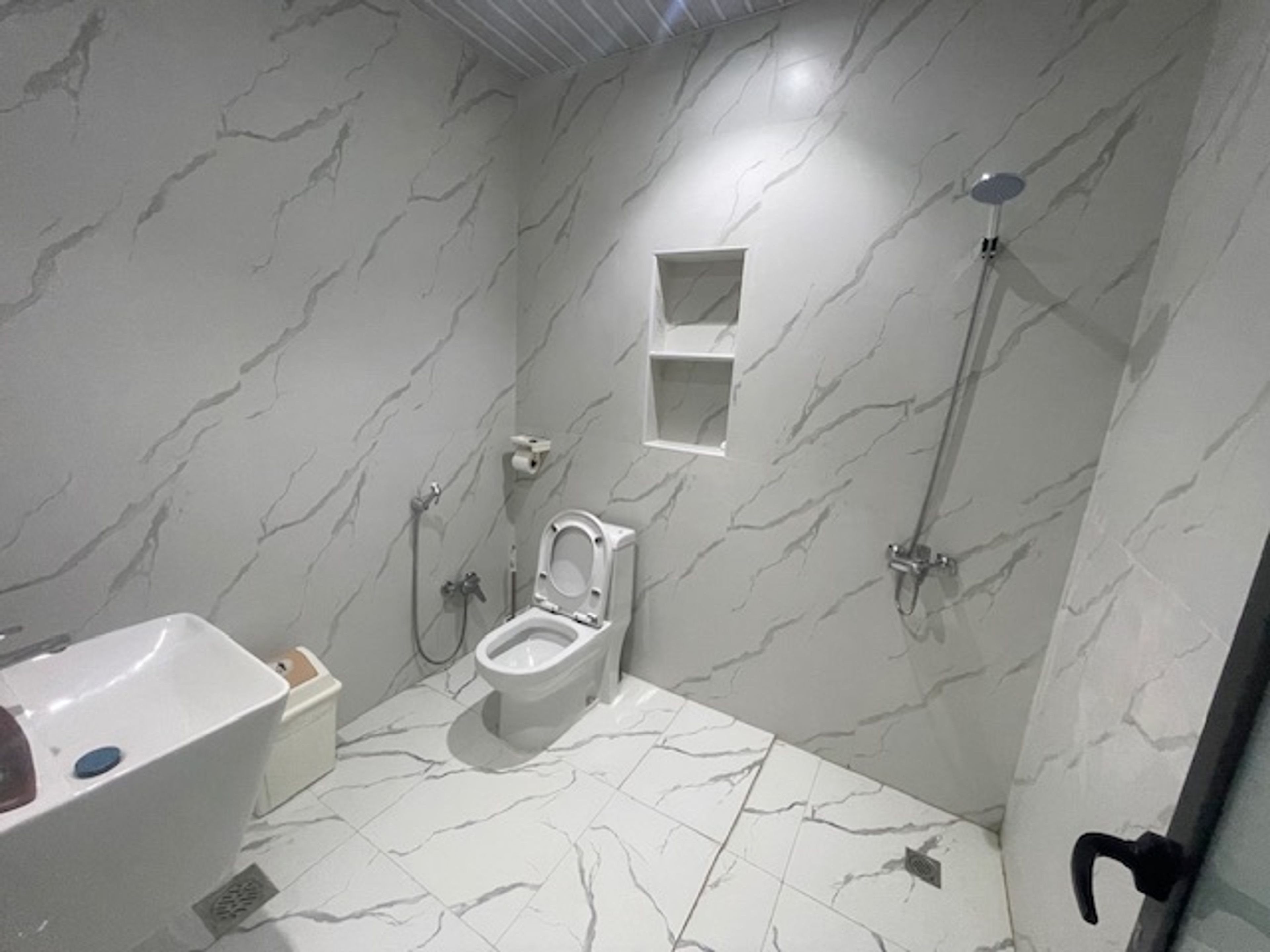 https://img.gathern.co/1400x0/1/TASqYUURXB4RnbqpJ161s6G1YPkrARA3.jpeg