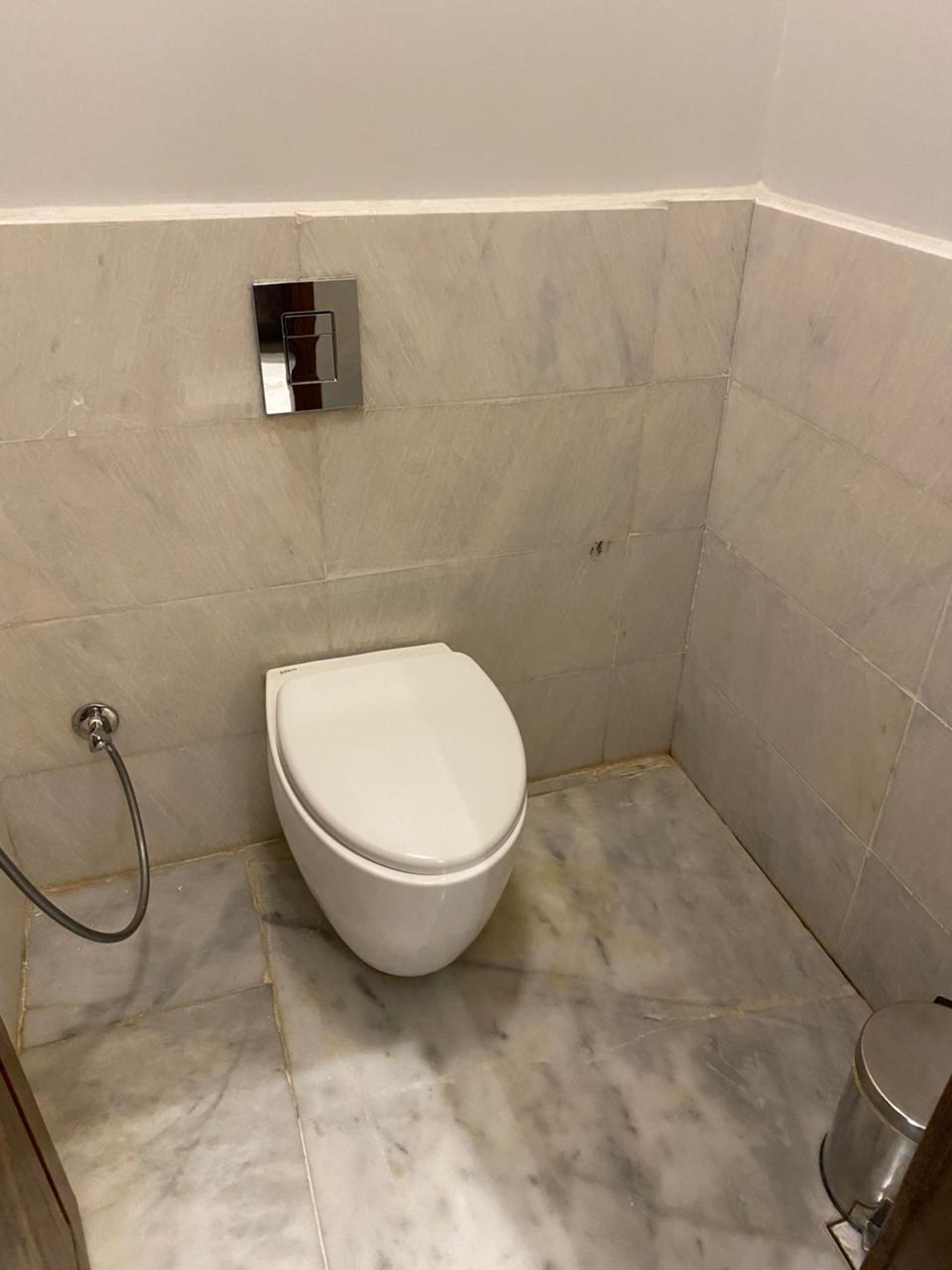 https://img.gathern.co/1400x0/1/TZgG3qvC_qQwuVwqrv4_5LzFNsVcGICr.jpg