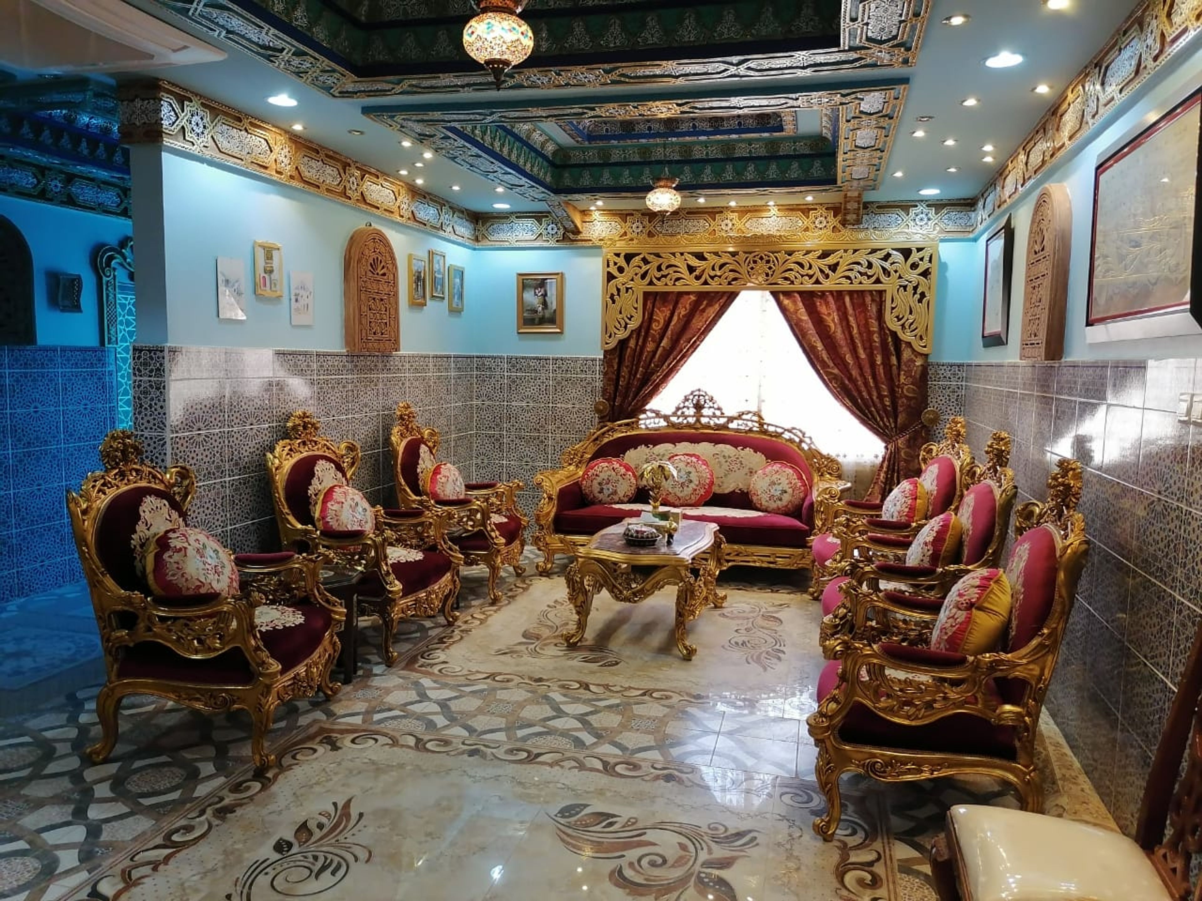 https://img.gathern.co/1400x0/1/TvPBJBdjENG-sO9eOG7uJgLu06Dgjja9.jpeg