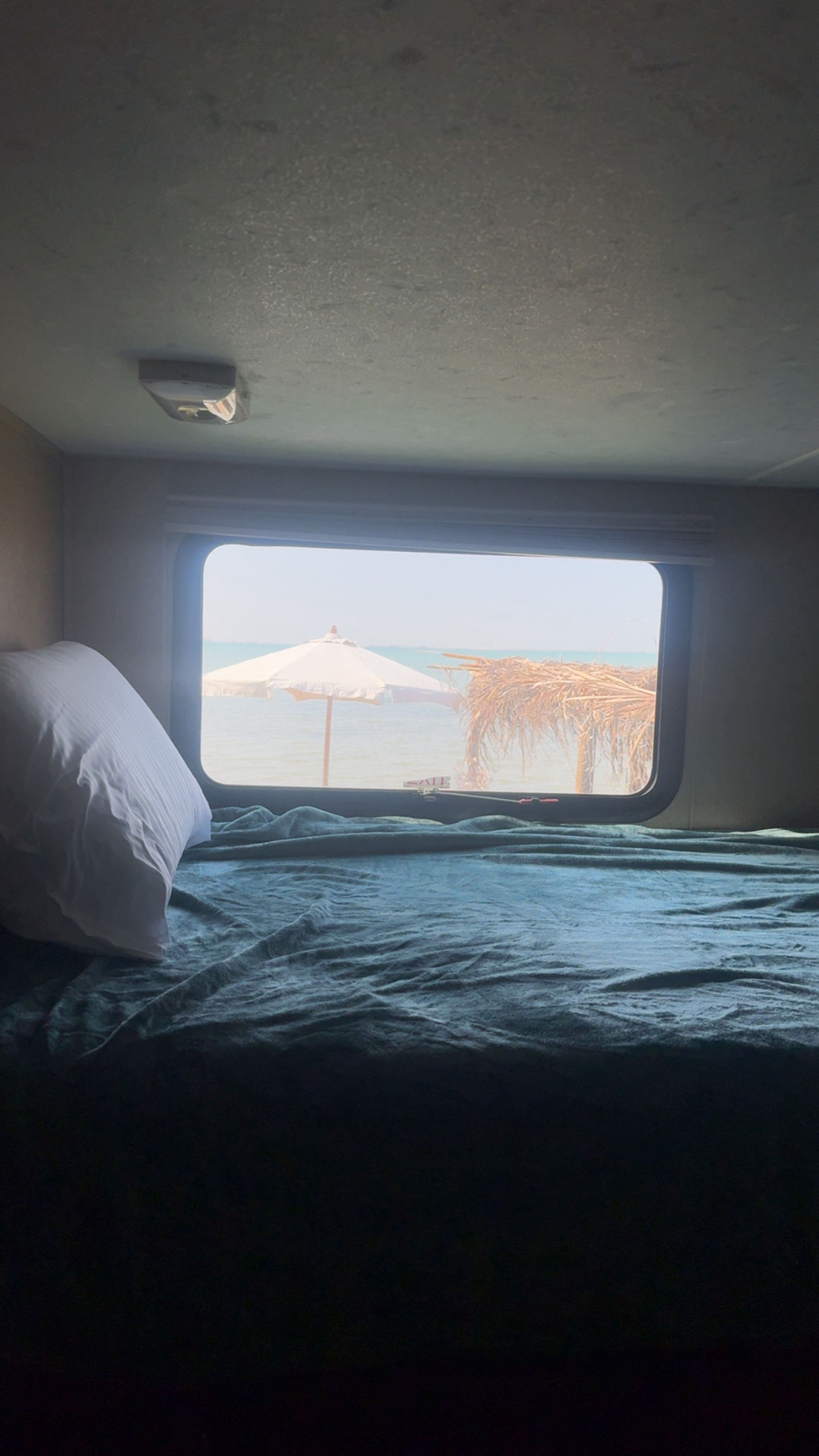 https://img.gathern.co/1400x0/1/UlDYyKR8TC4LnZmlF8hY-qUPNxILjfTE.jpg