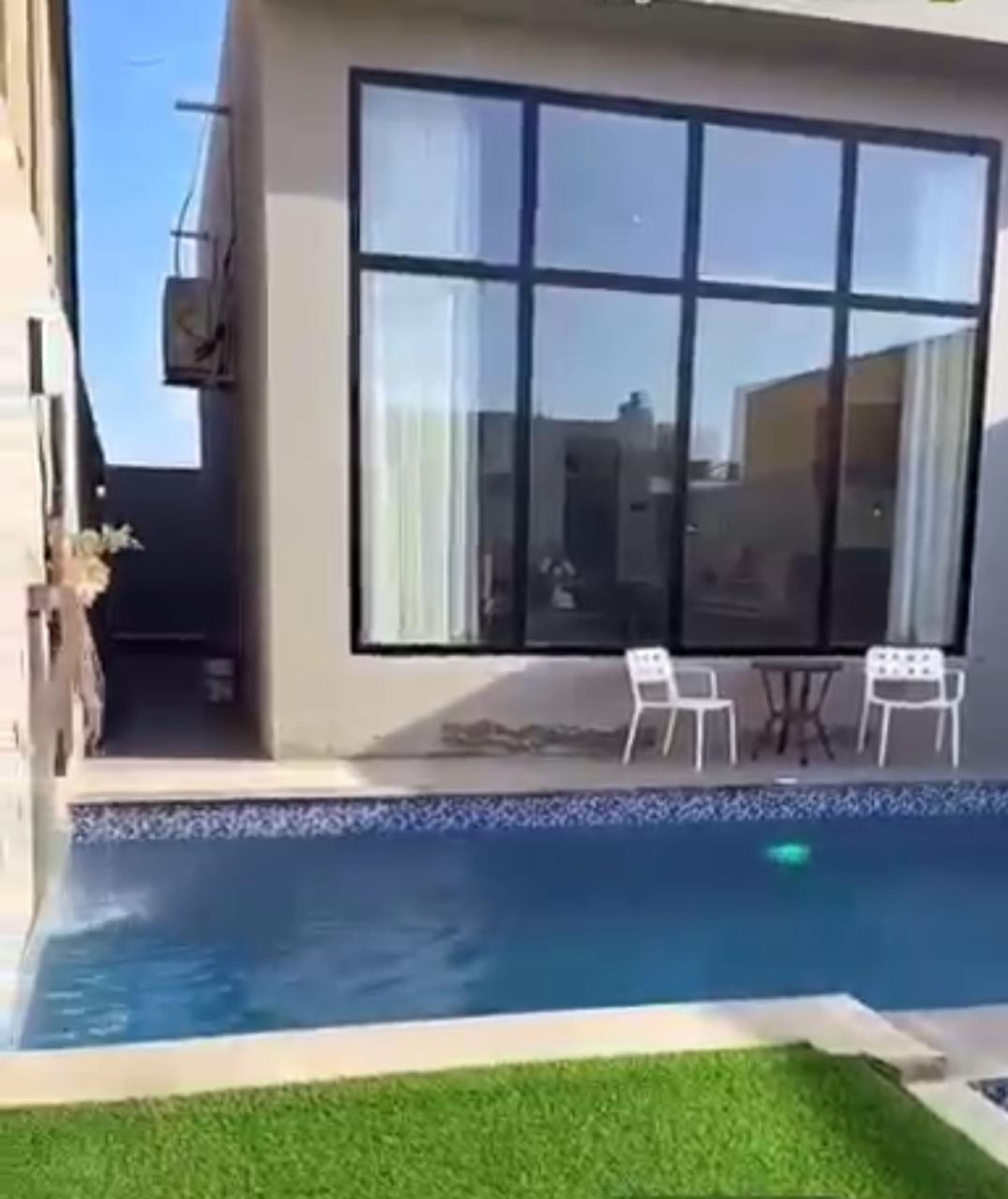 https://img.gathern.co/1400x0/1/UzlkQmKwwBYU42d3tnprrHvT-zlatrkV.jpg