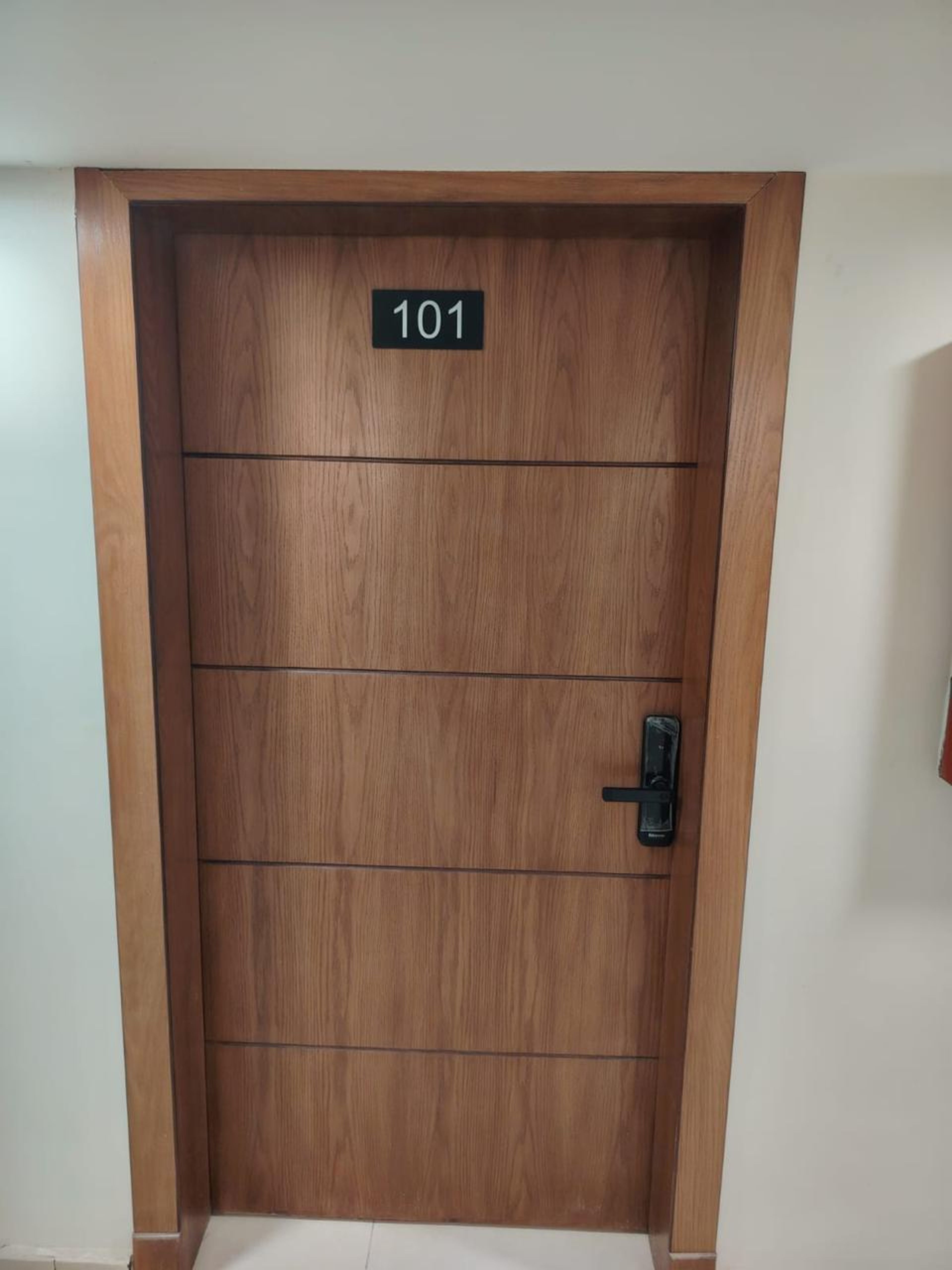 https://img.gathern.co/1400x0/1/V2Jek-Gxw1qcNIpZeo5N-KnR0INNrruF.jpeg