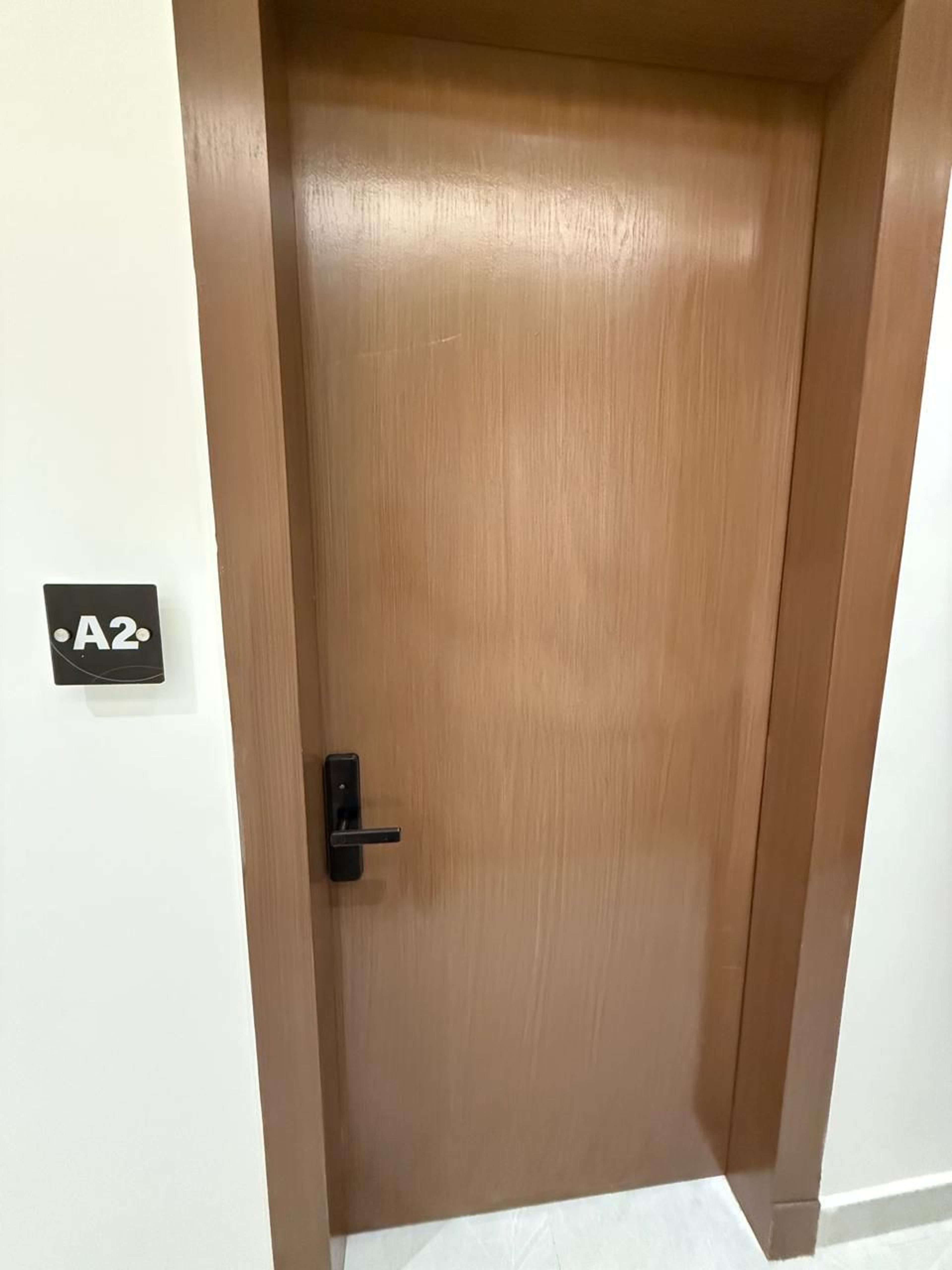 https://img.gathern.co/1400x0/1/VHMd4Hp4p56sybNQ4DRZvU_7FTpevNMW.jpeg