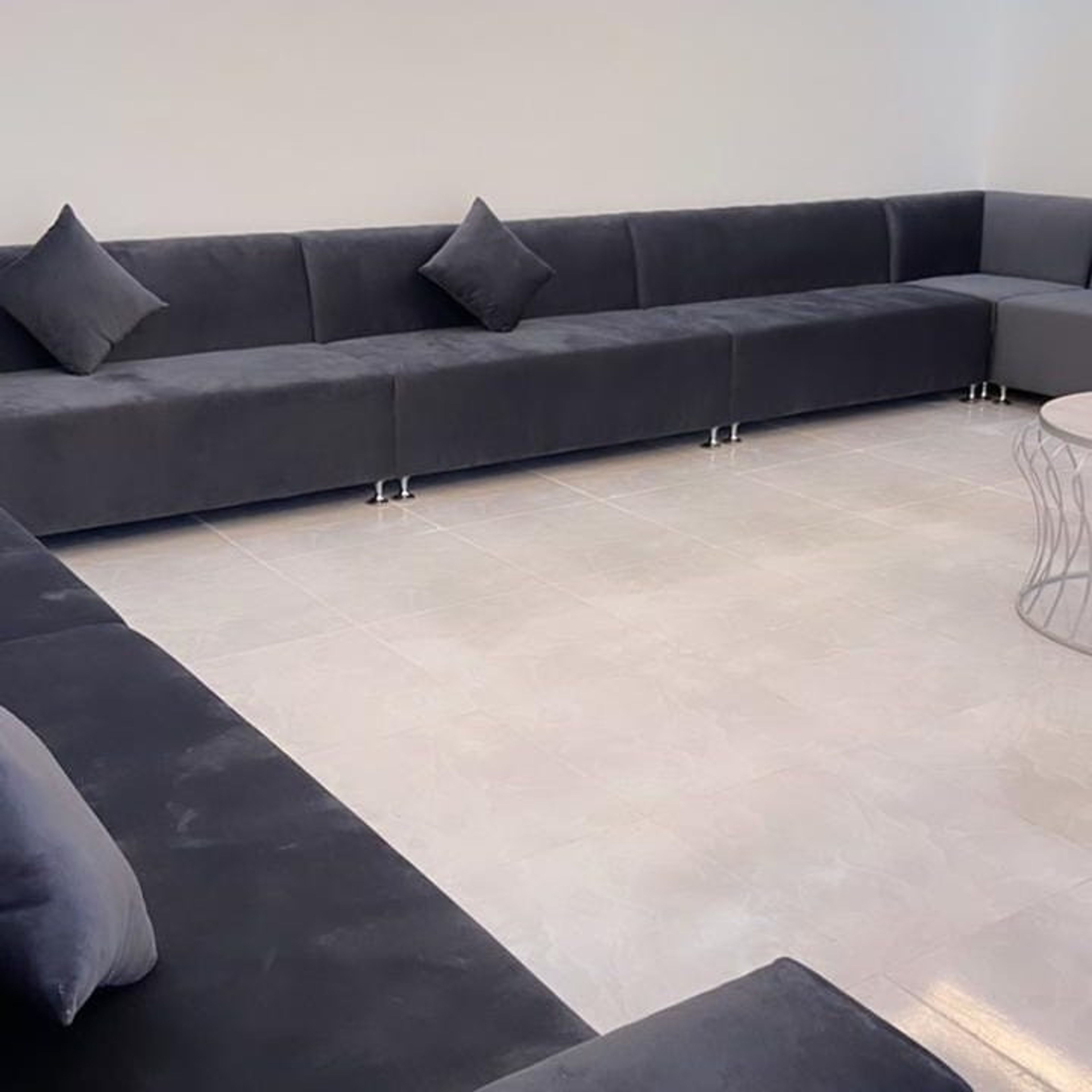https://img.gathern.co/1400x0/1/VRlkjEeBU9OSvZ9rcmYT_37aUMQgZXM0.jpg