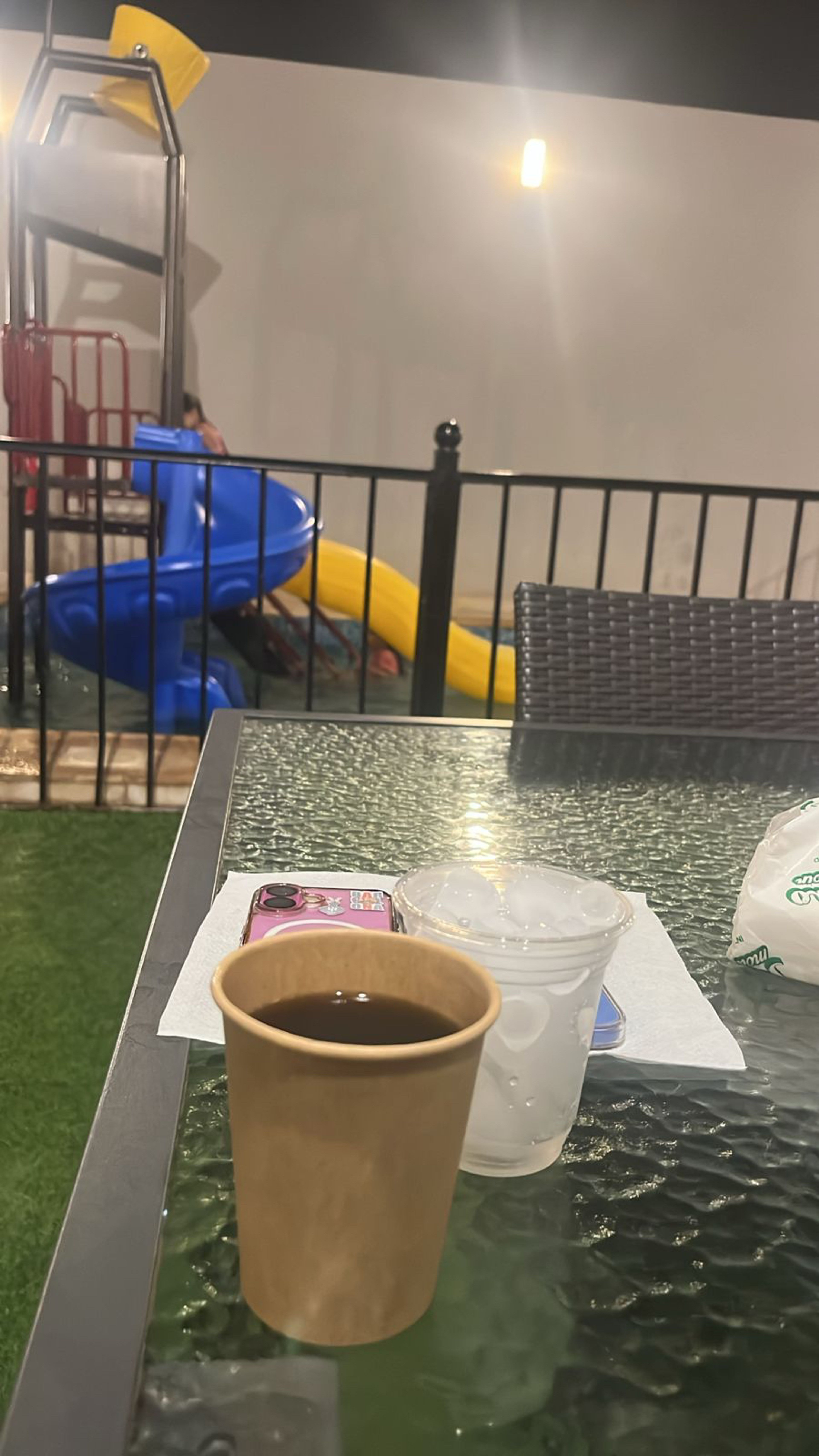 https://img.gathern.co/1400x0/1/VgXaBT6TP0KSJ-ntG97ehSoTChUPH6Kv.jpg