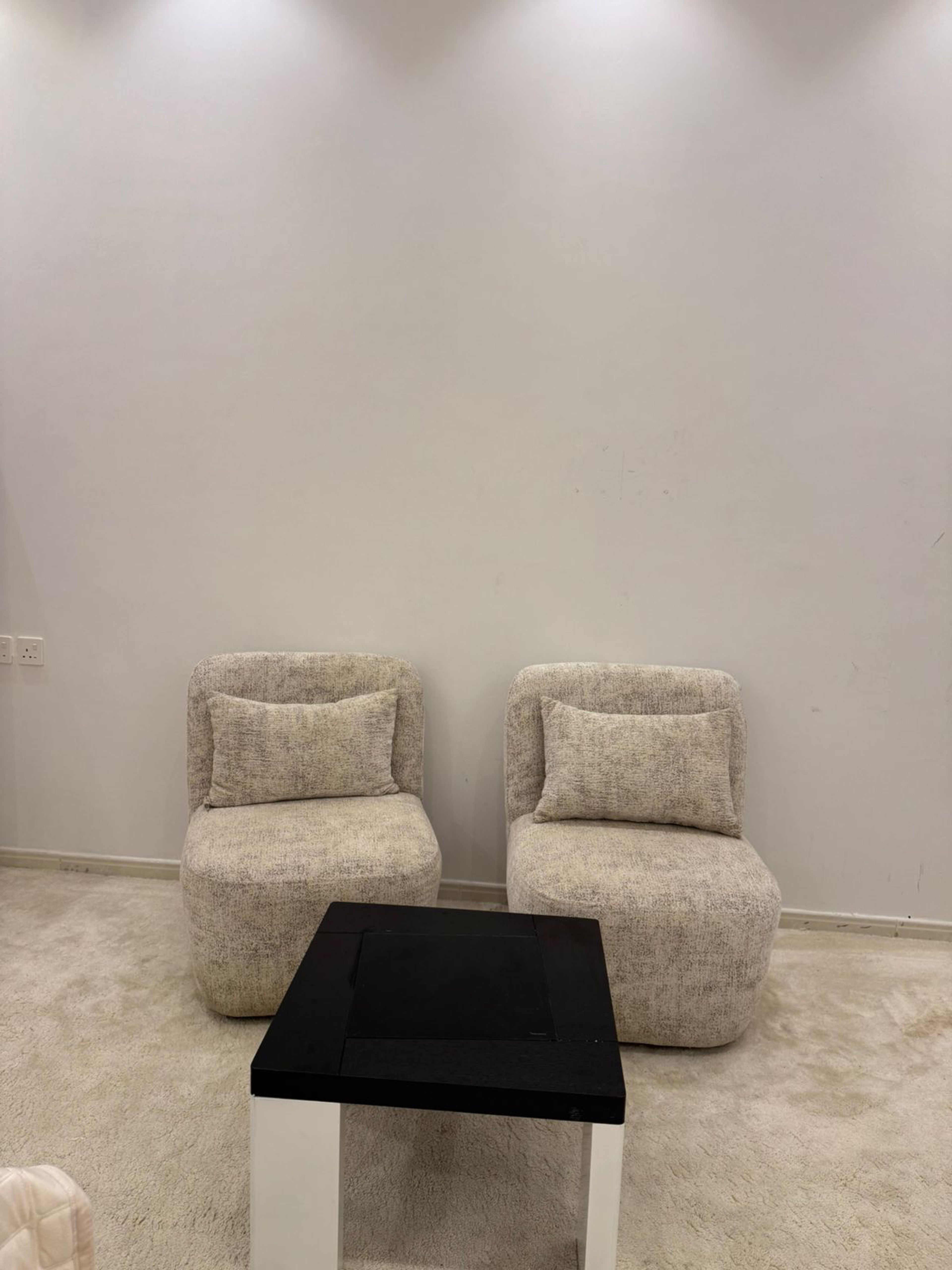https://img.gathern.co/1024x0/1/WIh3AAXFOAvogSN1-LnwJMgqzMi8jo13.jpg