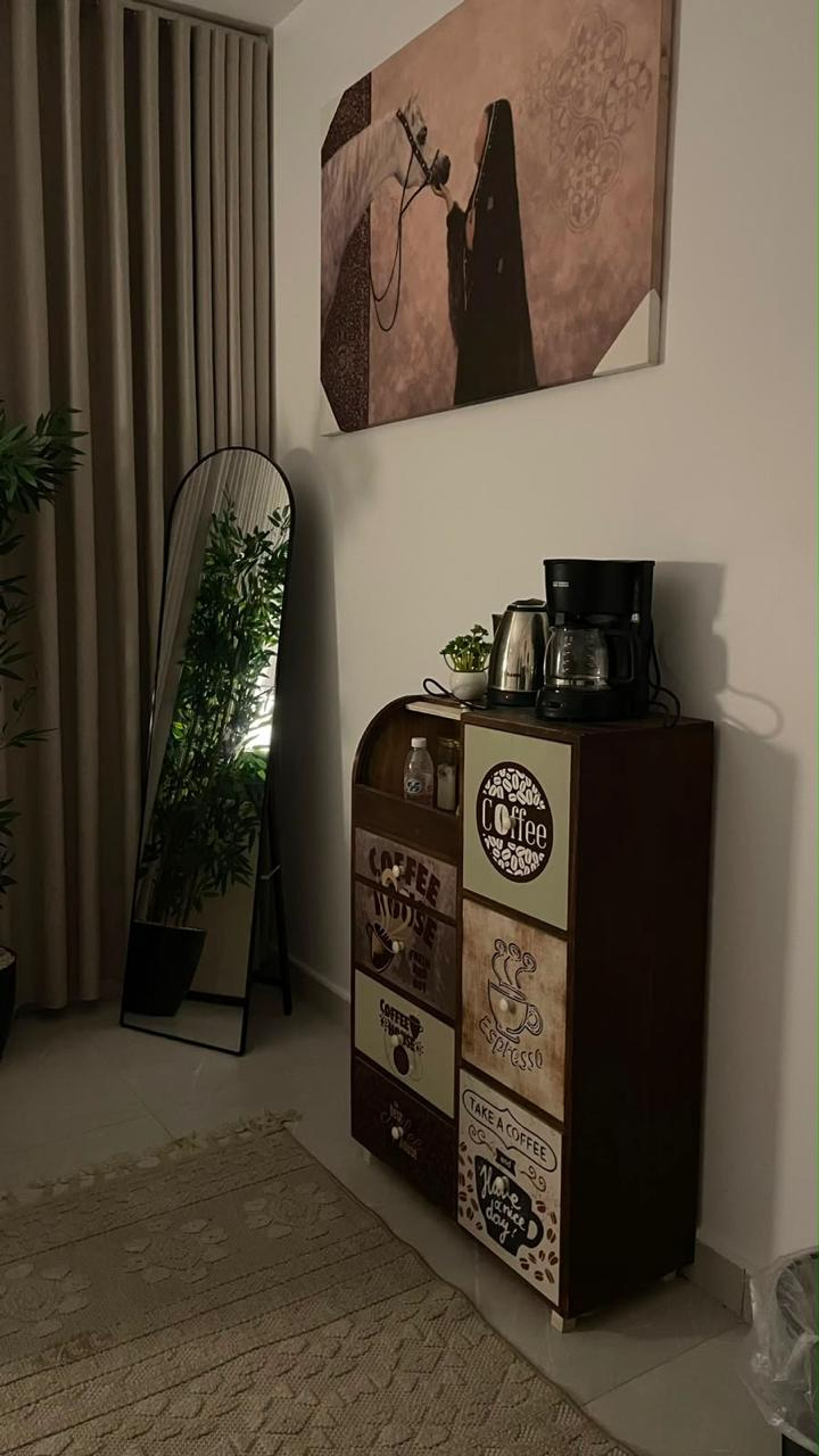 https://img.gathern.co/1024x0/1/WWSFsunnA2GG0yC32w7N1mWmmlQQnoSv.jpeg