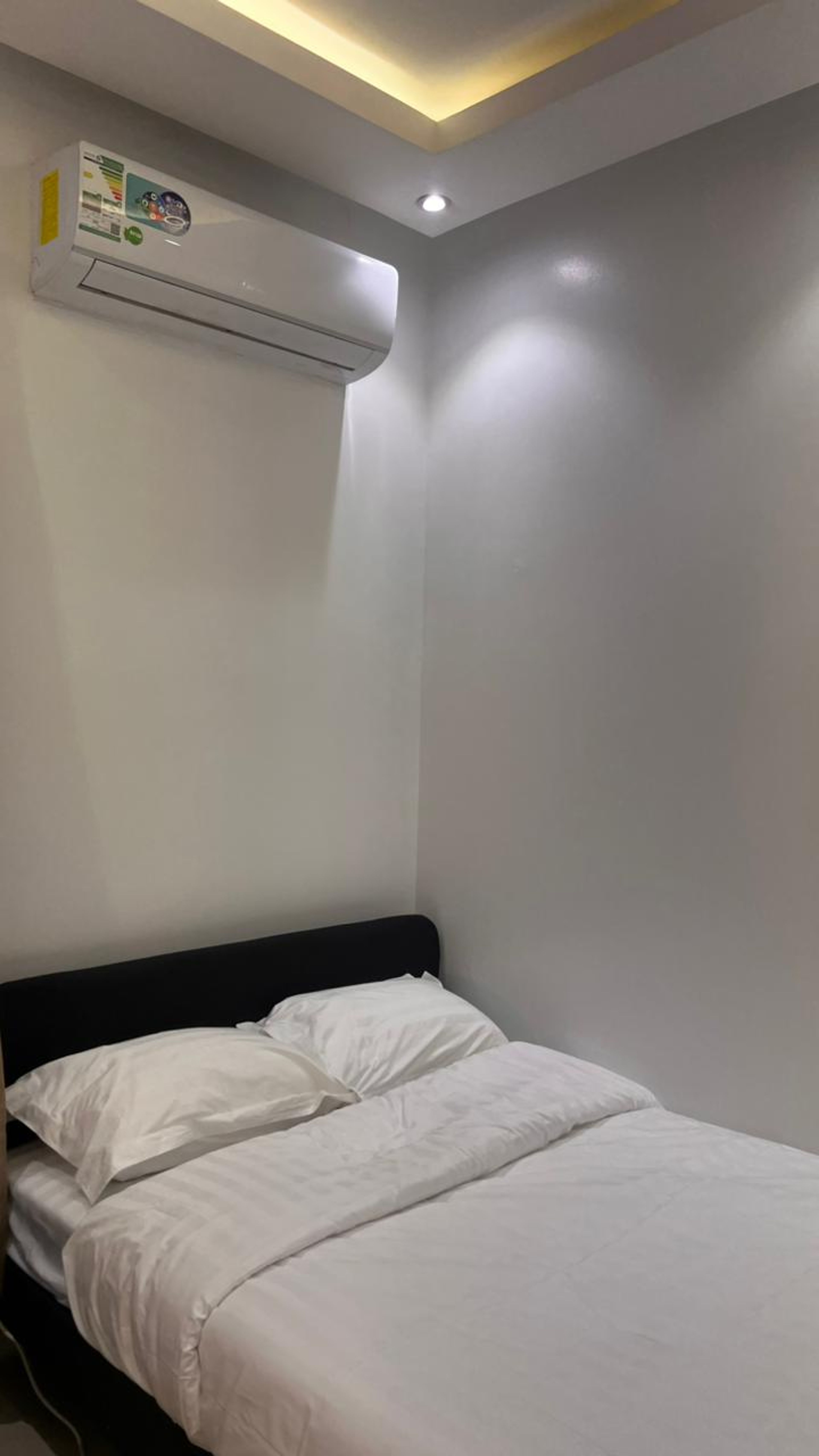https://img.gathern.co/1400x0/1/WukivBldlj9QGFOy639_szloRhtnzFQI.jpeg