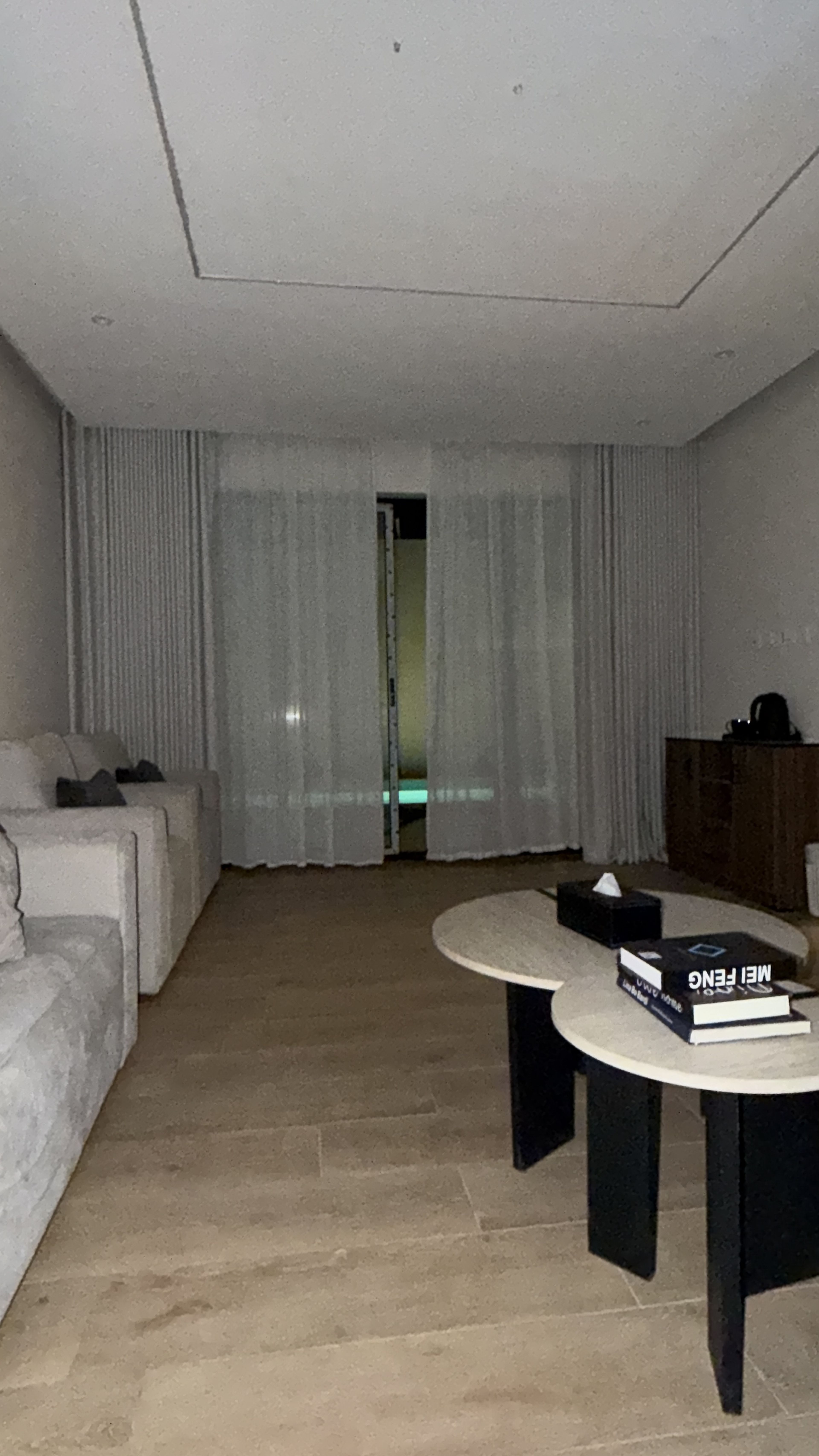 https://img.gathern.co/1024x0/1/X-rAvUGwAw1VbHV6GKCHppaobIRJwU_a.jpg