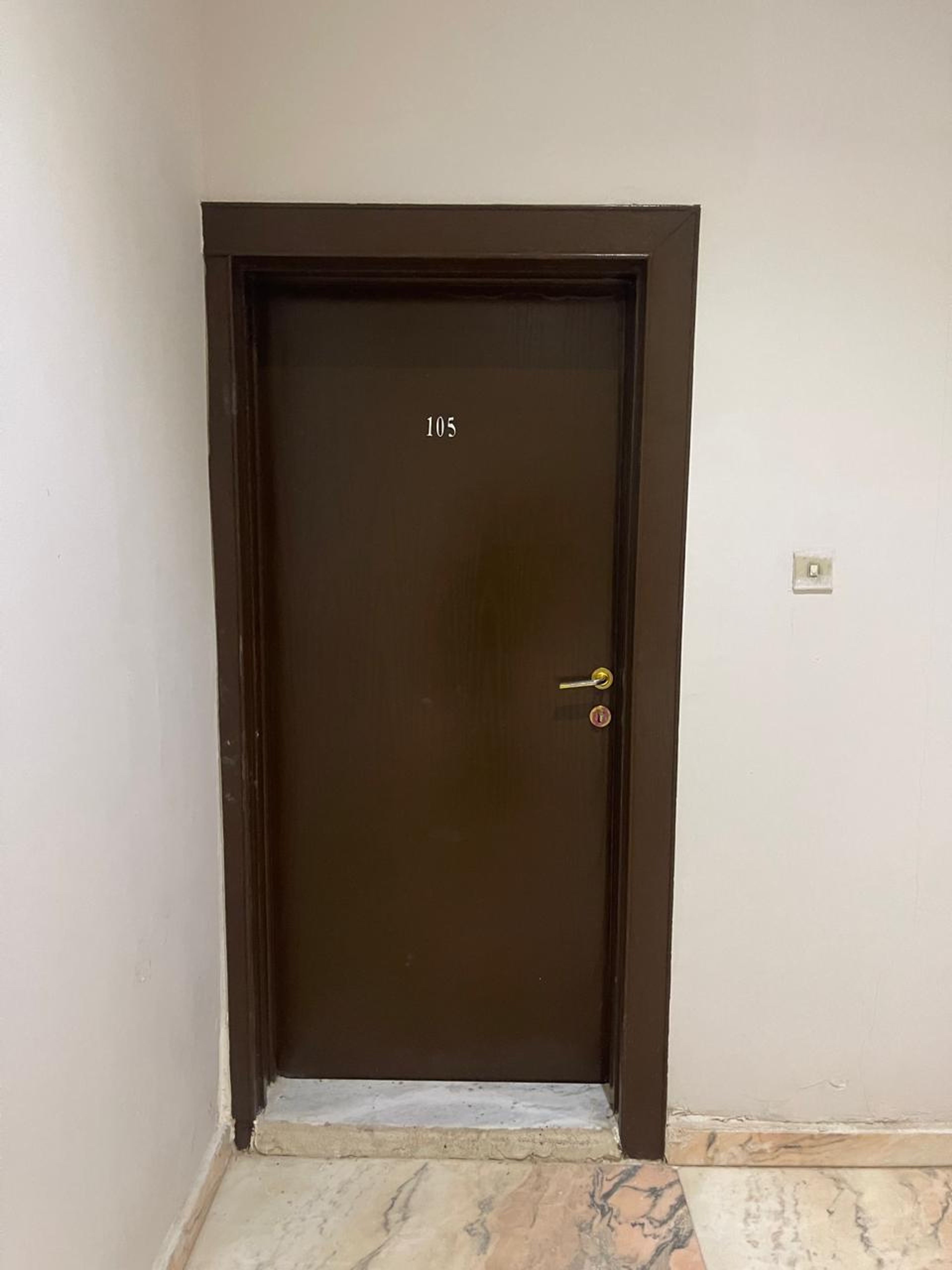 https://img.gathern.co/1400x0/1/XWZ8_h6alGBVbkM6Cm85VorCRaku0NjW.jpg