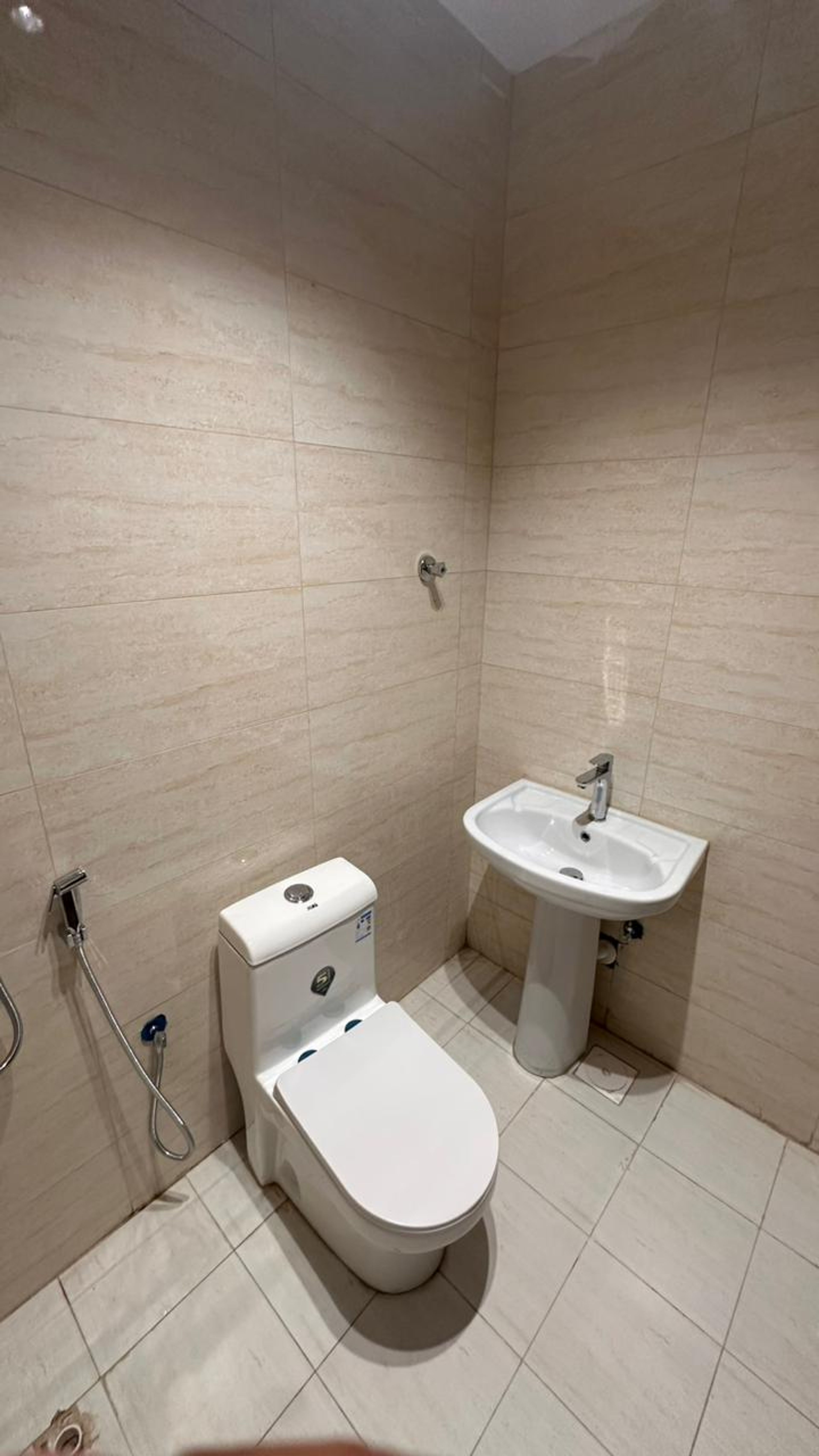 https://img.gathern.co/1400x0/1/YCwwbZLuunNYDgsg1-j0FhLTH6fI77UK.jpeg