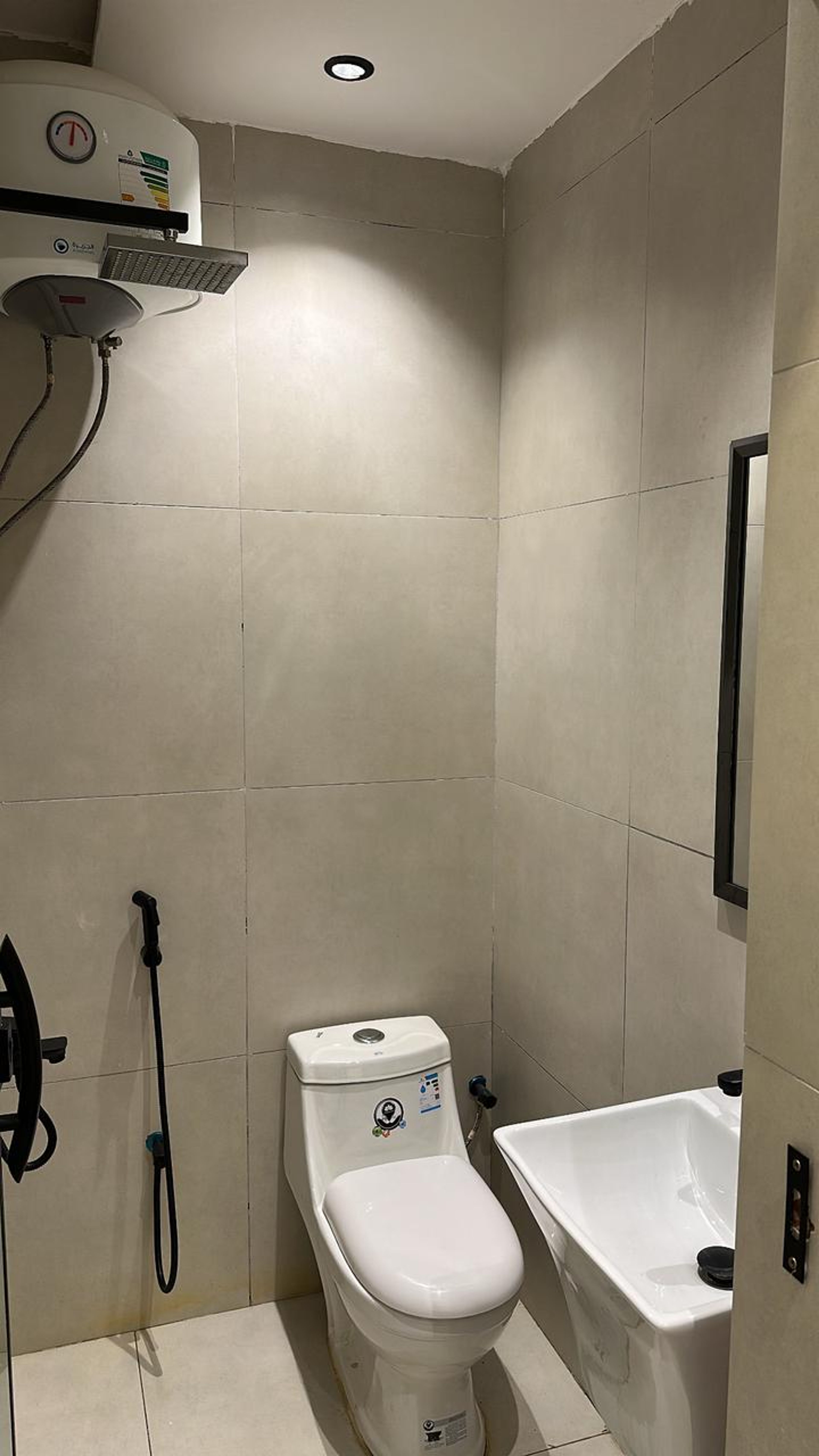 https://img.gathern.co/1400x0/1/Y_-2HHuvuaP4CRPjSMk7Cz5sK7NfE4Z8.jpeg