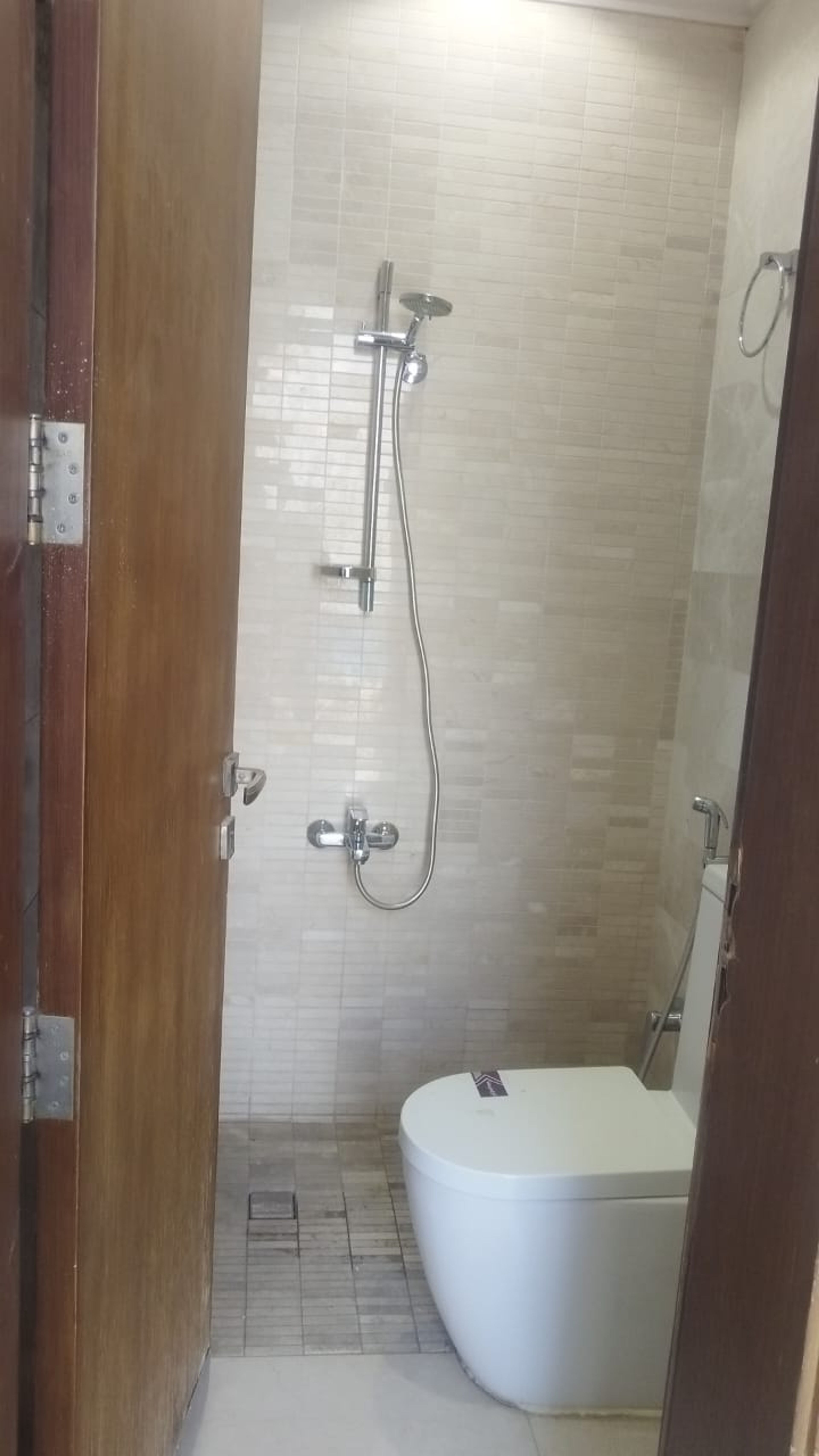 https://img.gathern.co/1400x0/1/ZEVxnOpEYVL5Ng0CO3wU4i8YXq0FteWh.jpg