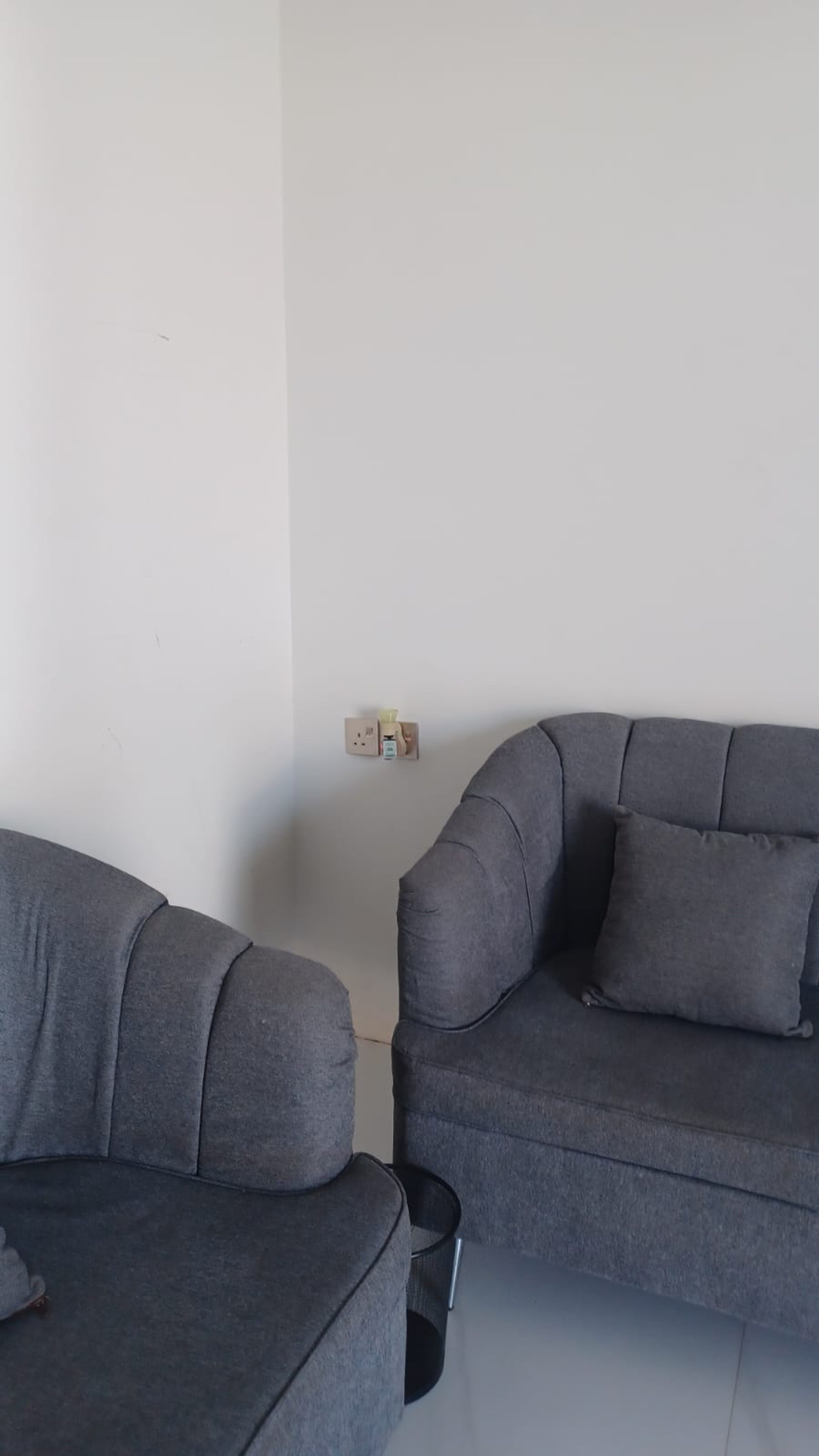 https://img.gathern.co/1400x0/1/Zm380IuPjc7-cCglMPX89hluU9frL3eV.jpg