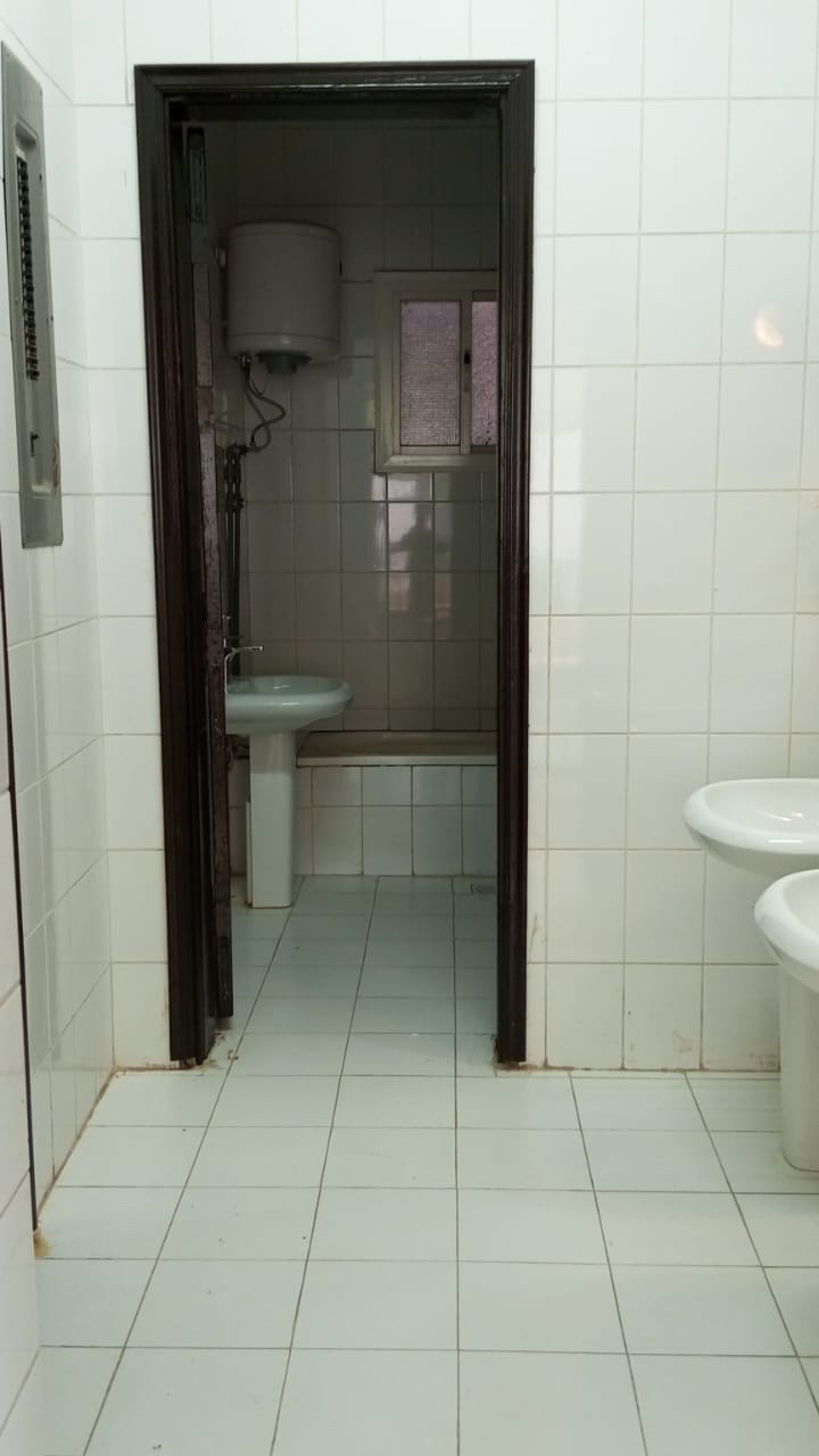 https://img.gathern.co/1400x0/1/_0KJBcjicbsJuPlmJr2lPMu95zz7uHwi.jpg