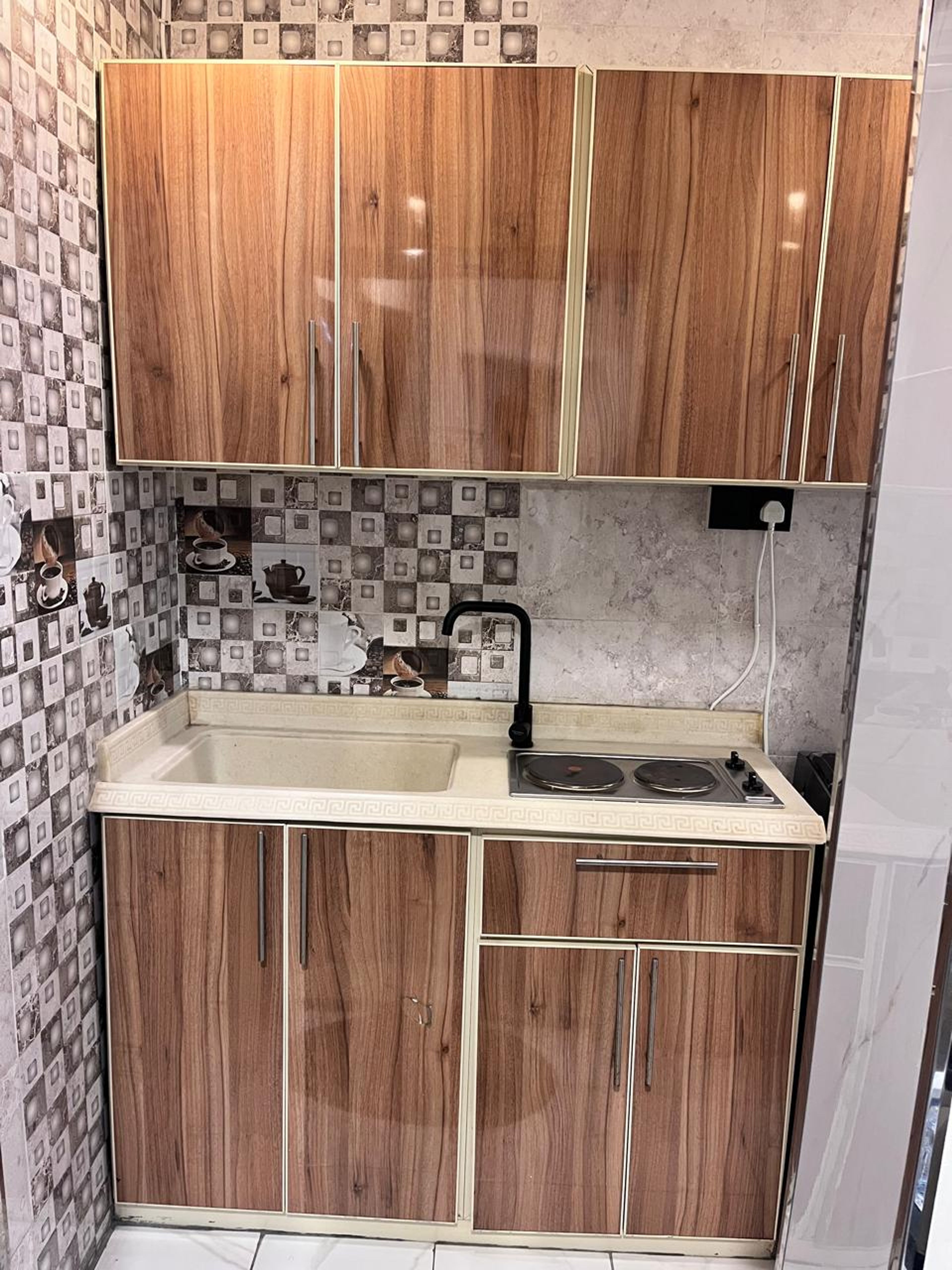 https://img.gathern.co/1024x0/1/_EIIEX2vFKbil6usbXqYj-904gaRi0Mm.jpeg