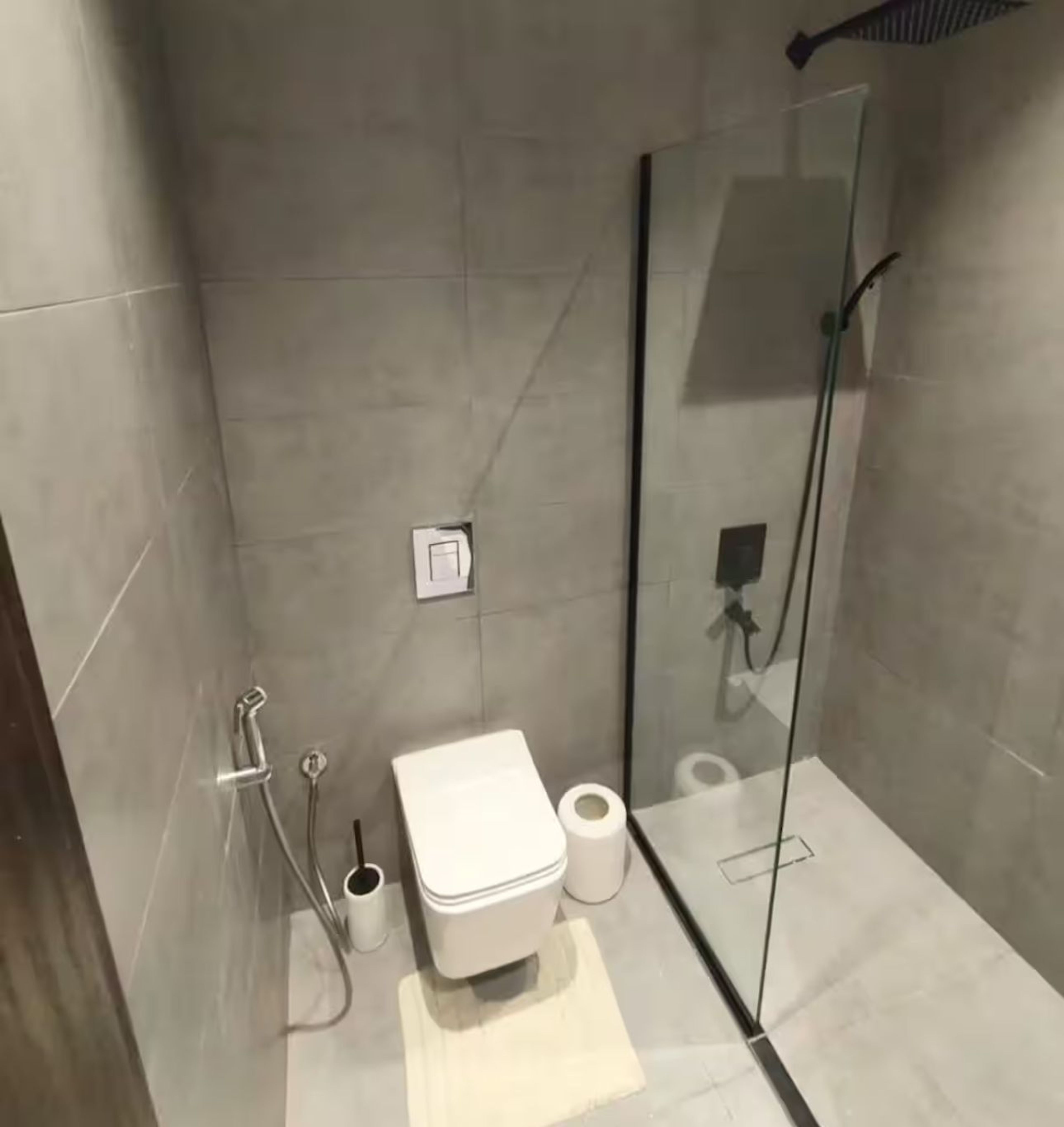 https://img.gathern.co/1400x0/1/_KxHqzPTeeDd0REYXntzBfVggWeqRIxl.jpg