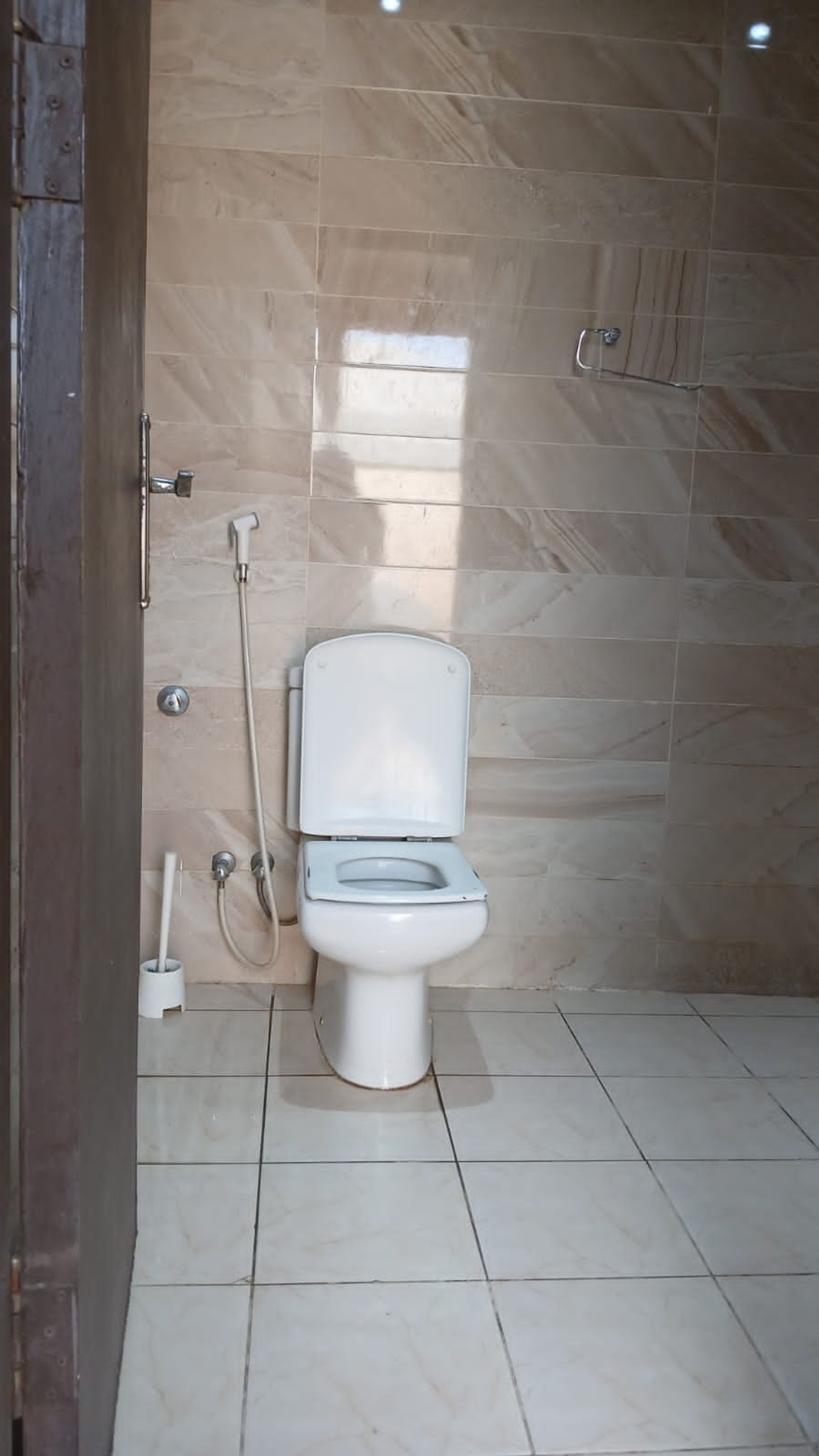https://img.gathern.co/1400x0/1/_dWcNXa5HD1nUWljH497jn4BTsbE3Gsp.jpg