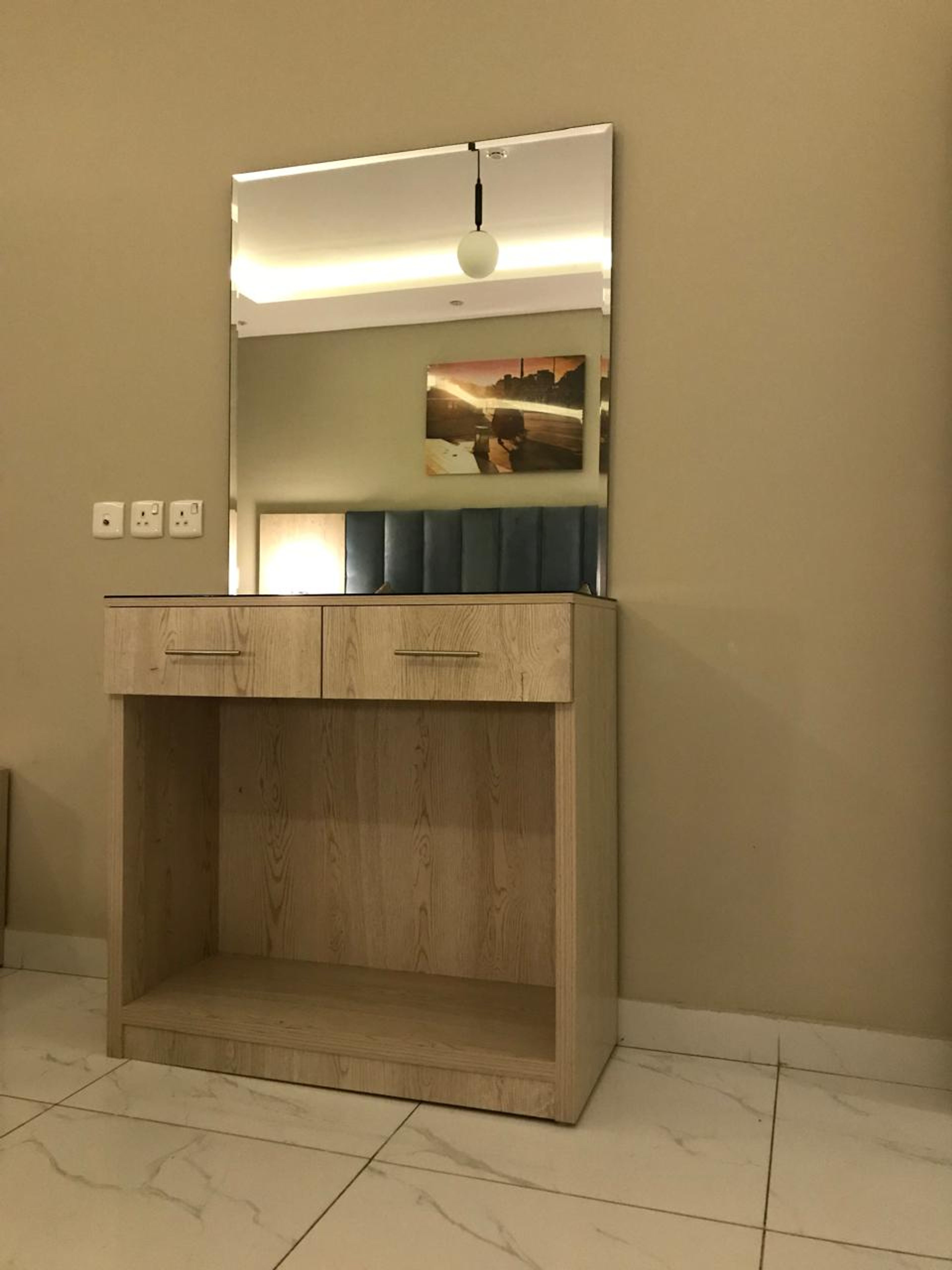 https://img.gathern.co/1400x0/1/_nsdzm3o07pApyDAbQBZOCQOineHRHv1.jpeg