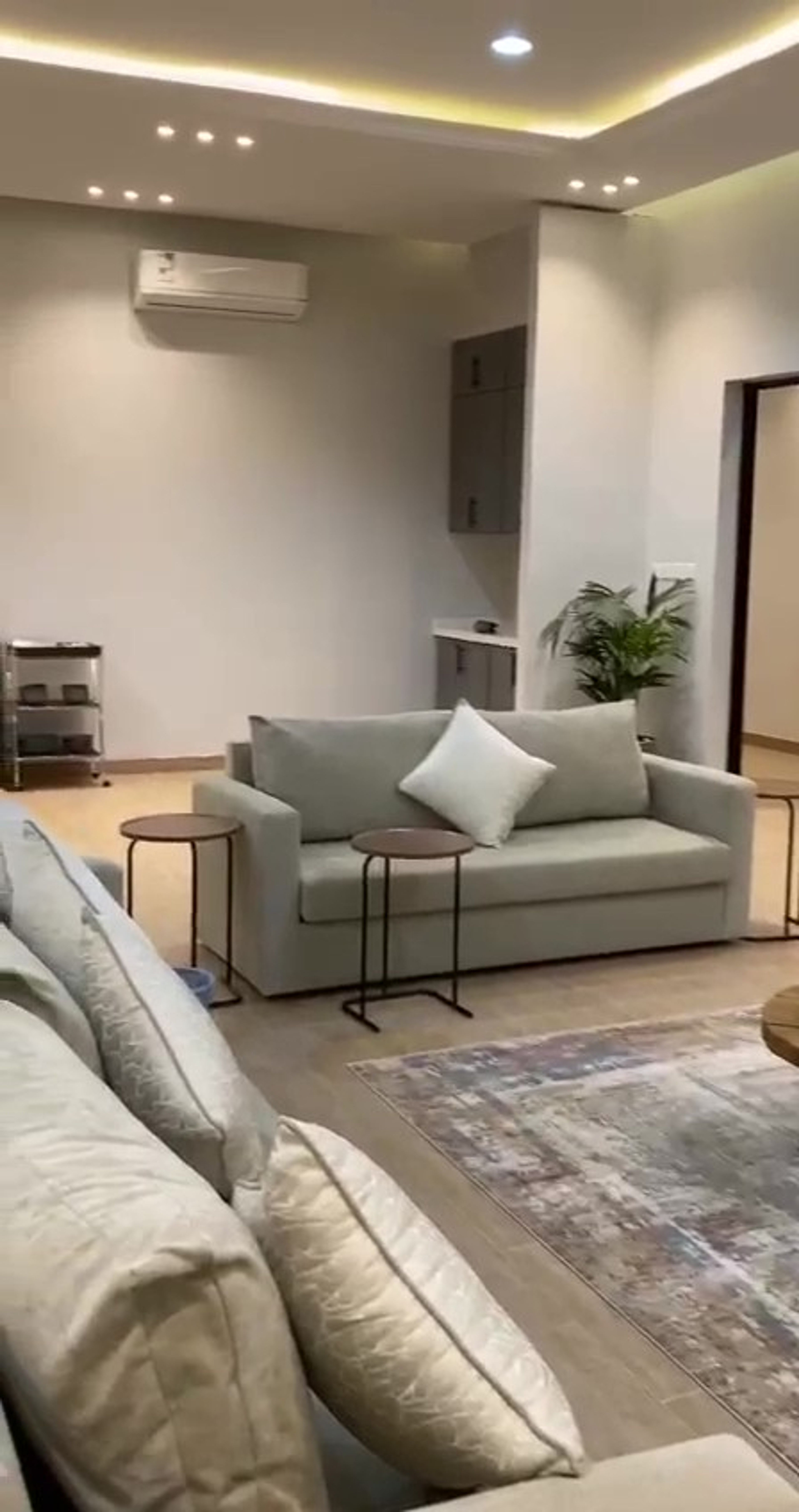 https://img.gathern.co/1400x0/1/_trsnwgkpVkq8jqhyWzODQ6VdbbVfgot.jpg