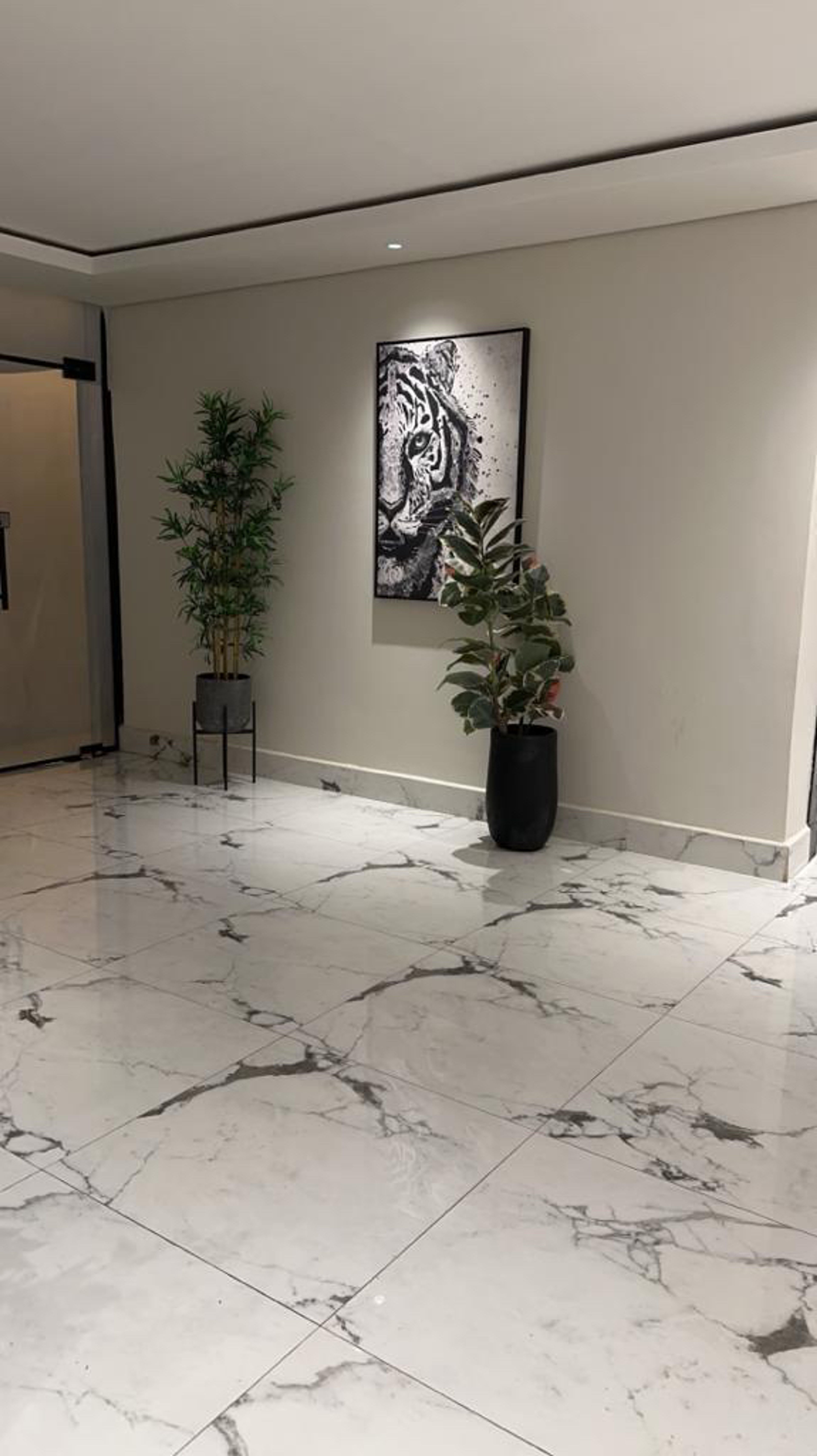 https://img.gathern.co/1400x0/1/a8euAn3V3tWSDO9a7xKkVYX3LHK1EDZj.jpg