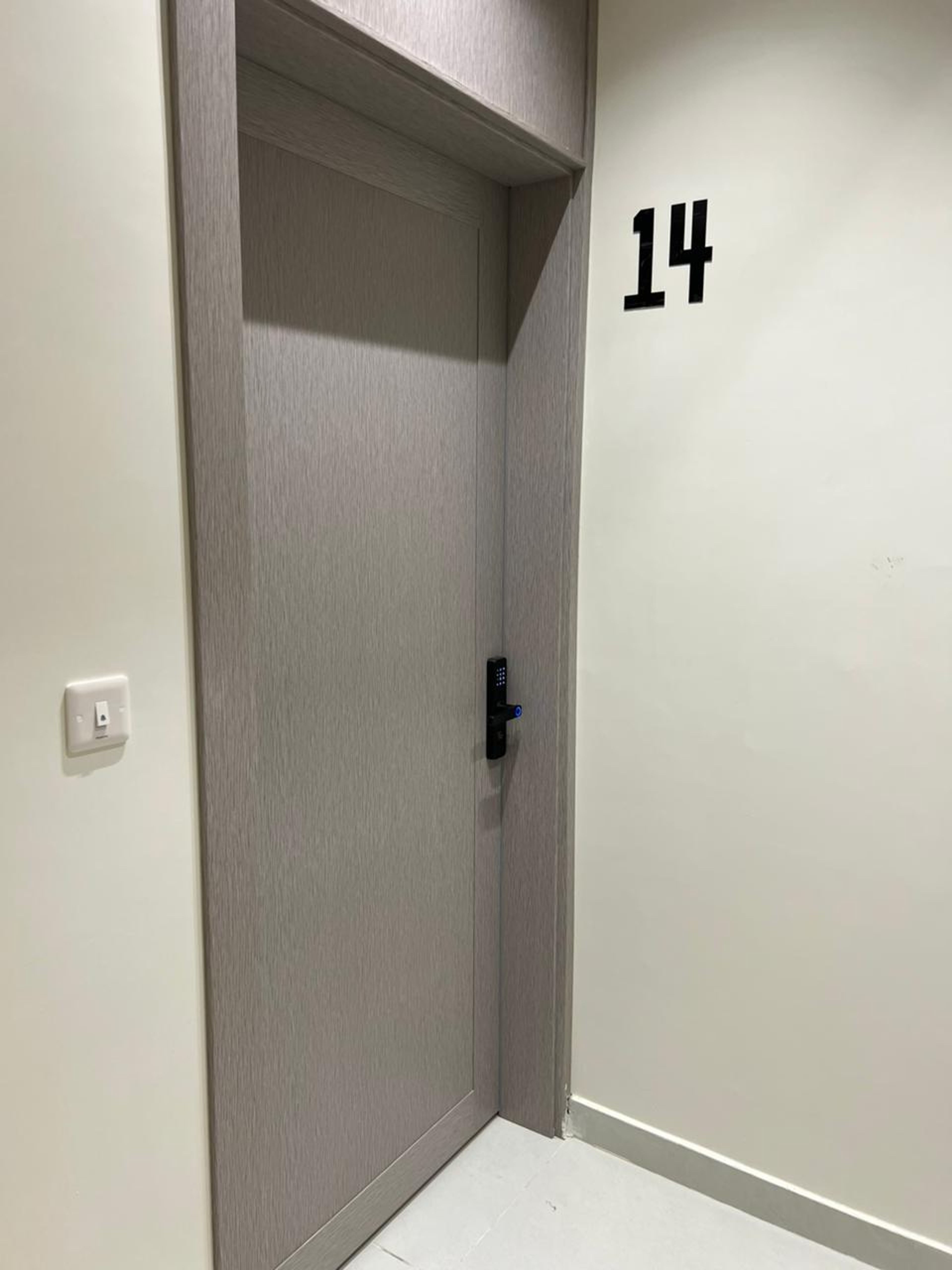 https://img.gathern.co/1400x0/1/b7OIhoIKBdtWmVDB0gxMGaW7dzAQqaX0.jpeg