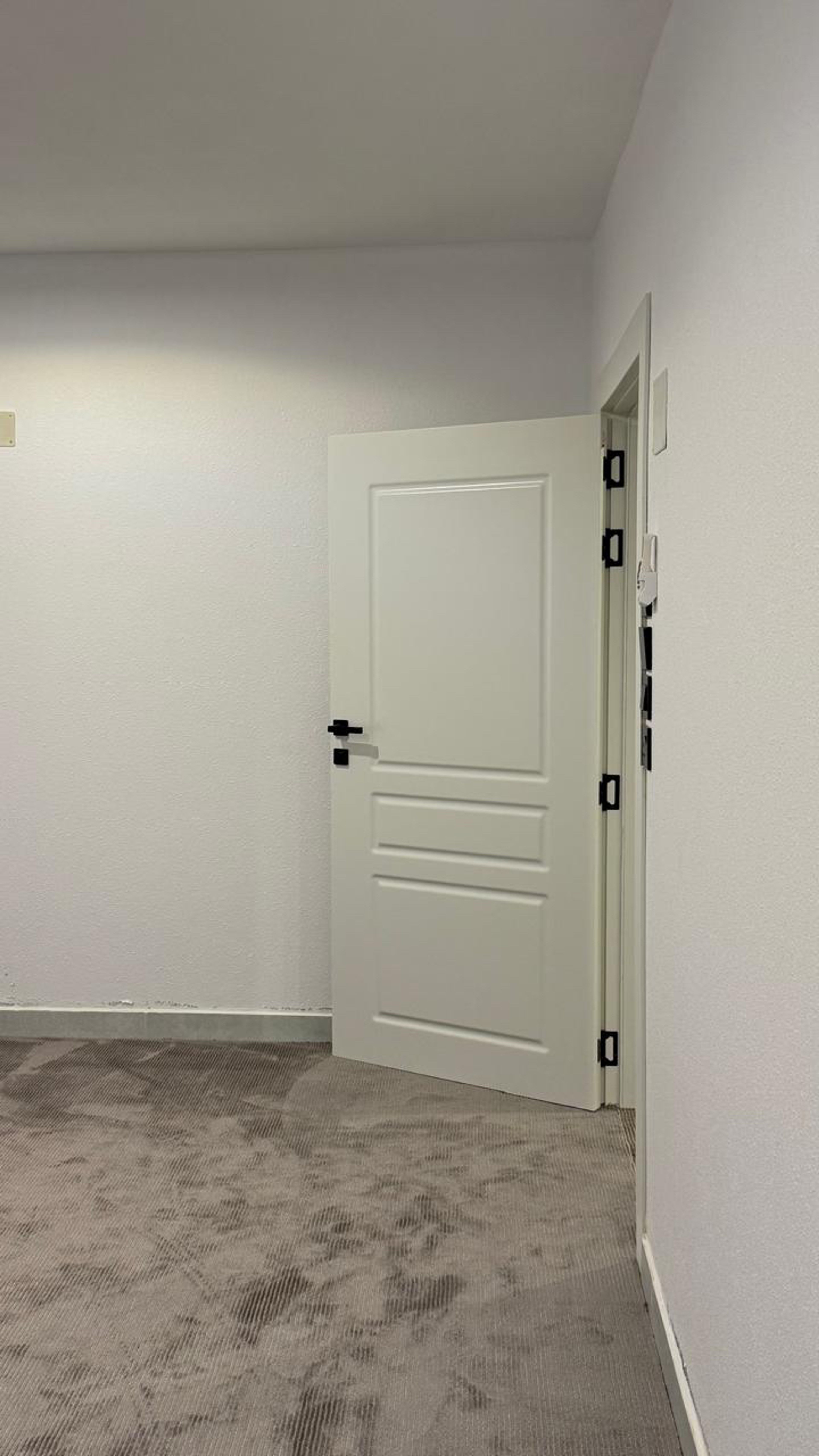 https://img.gathern.co/1024x0/1/bR32gY1gJVjD9x7DsPvokBgFTqT8jfaO.jpg