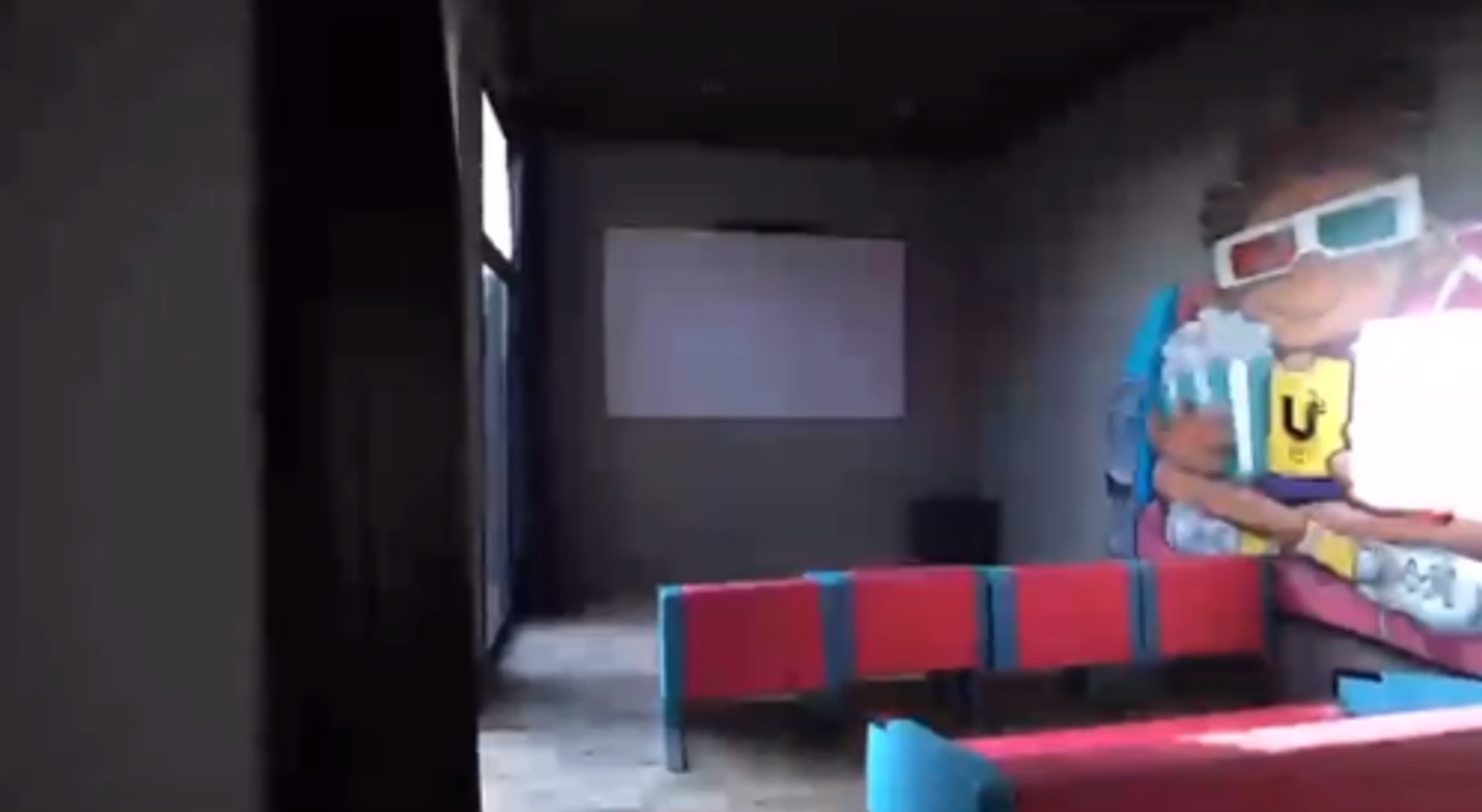 https://img.gathern.co/1400x0/1/blNQJk8sAm5isxZa5fcdVzDQKXrdv6YL.png